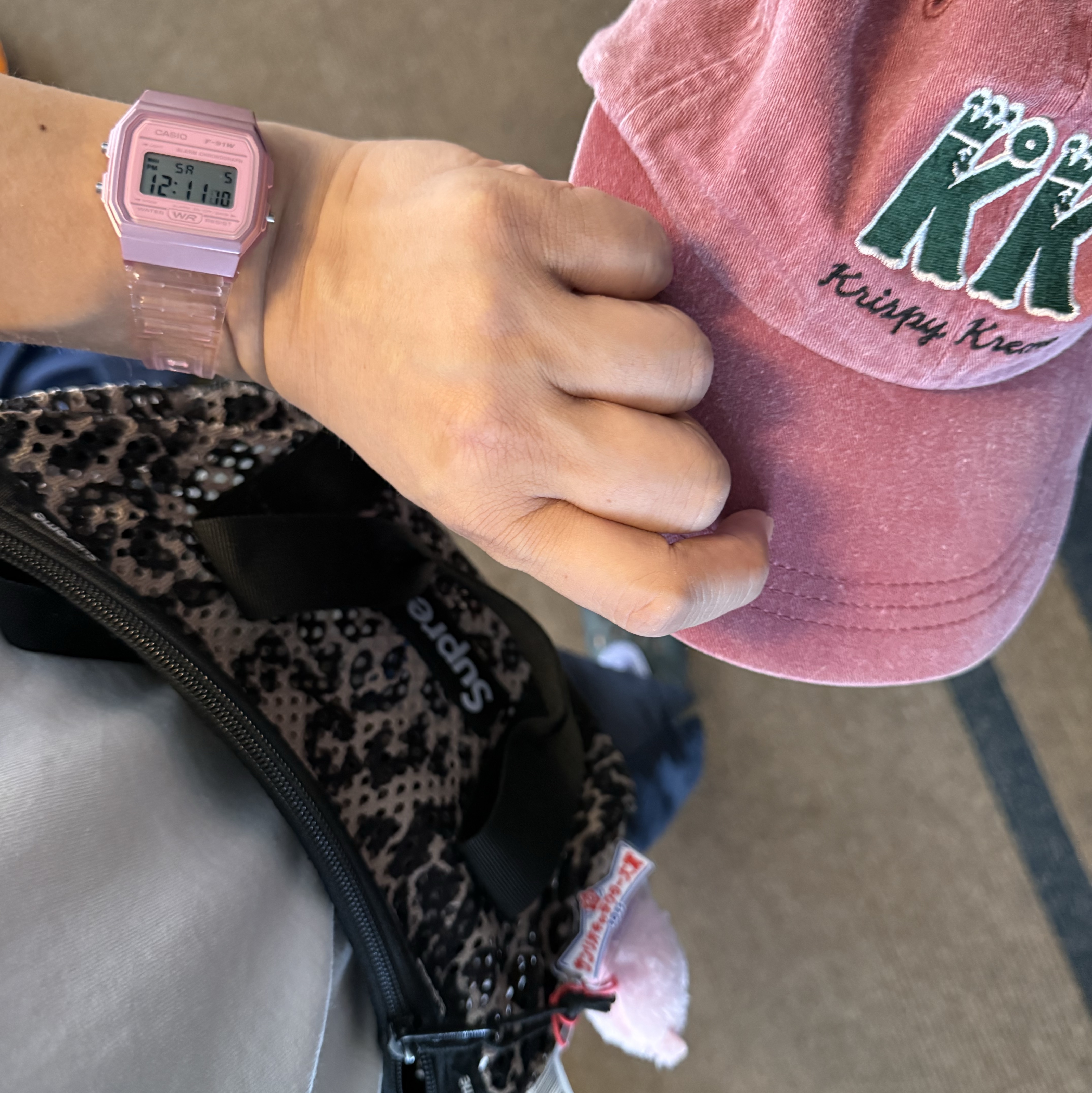Casio F-91WS-4, Supreme Mesh Mini Duffle Bag Leopard - 23SS 착용 스타일