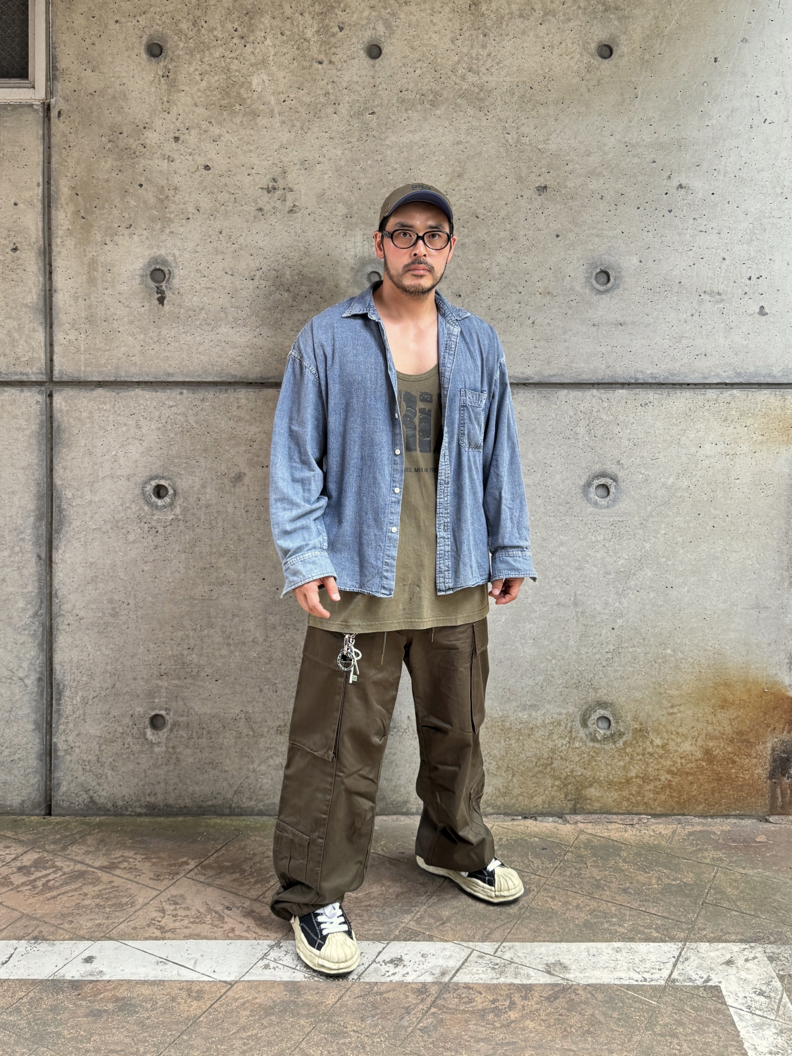 Maison Mihara Yasuhiro Blakey VL OG Sole Canvas Low-top Sneakers Black 착용 스타일 - 2