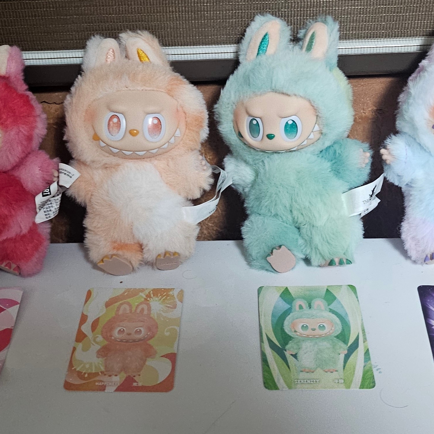 Pop Mart Labubu The Monsters Highlight Series Sealed Case (6 Blind Boxes), Pop Mart Labubu The Monsters Highlight Series Love Keyring (Opened Case) 착용 스타일 - 2