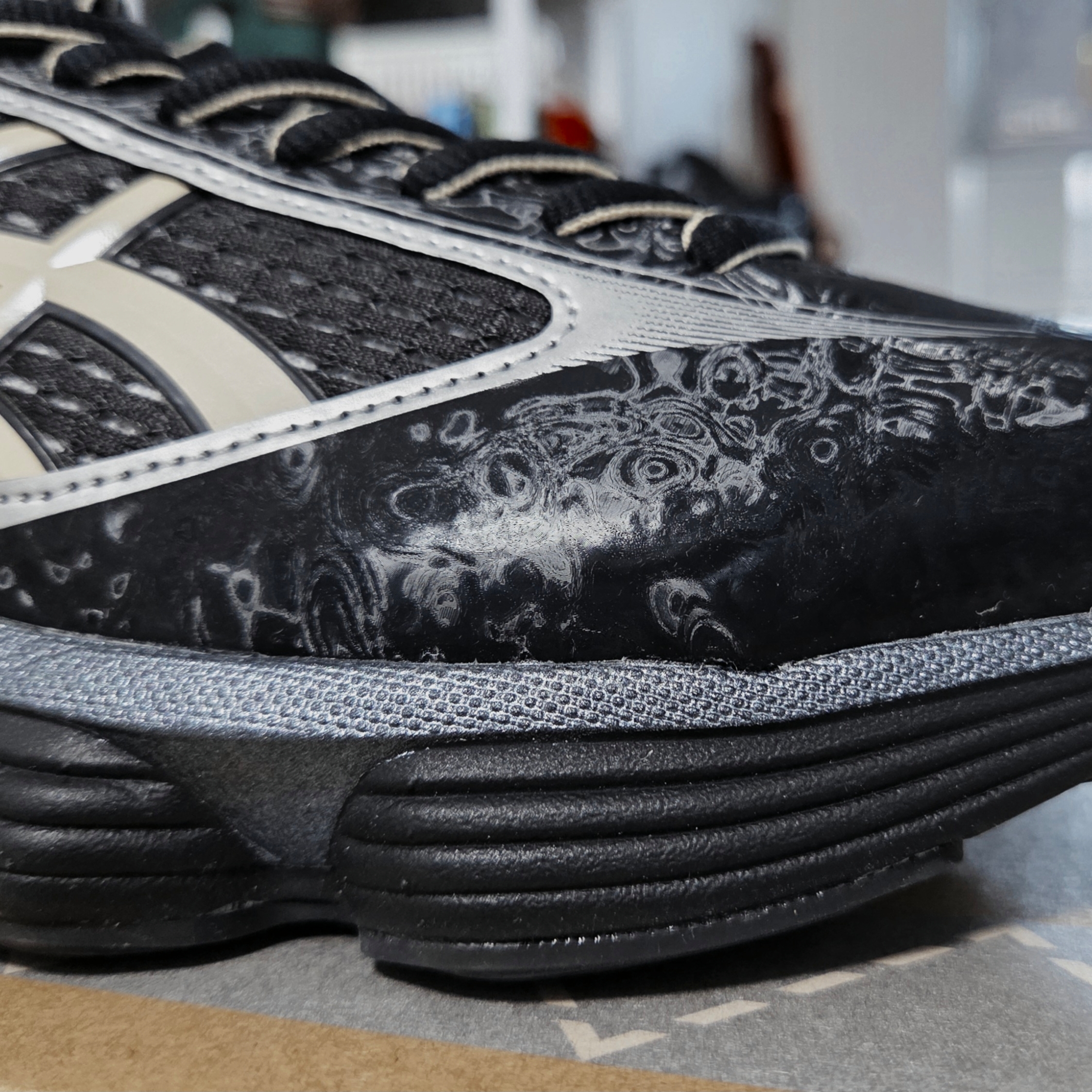 Asics Gel-Kinetic Fluent Black Vanilla 착용 스타일 - 3