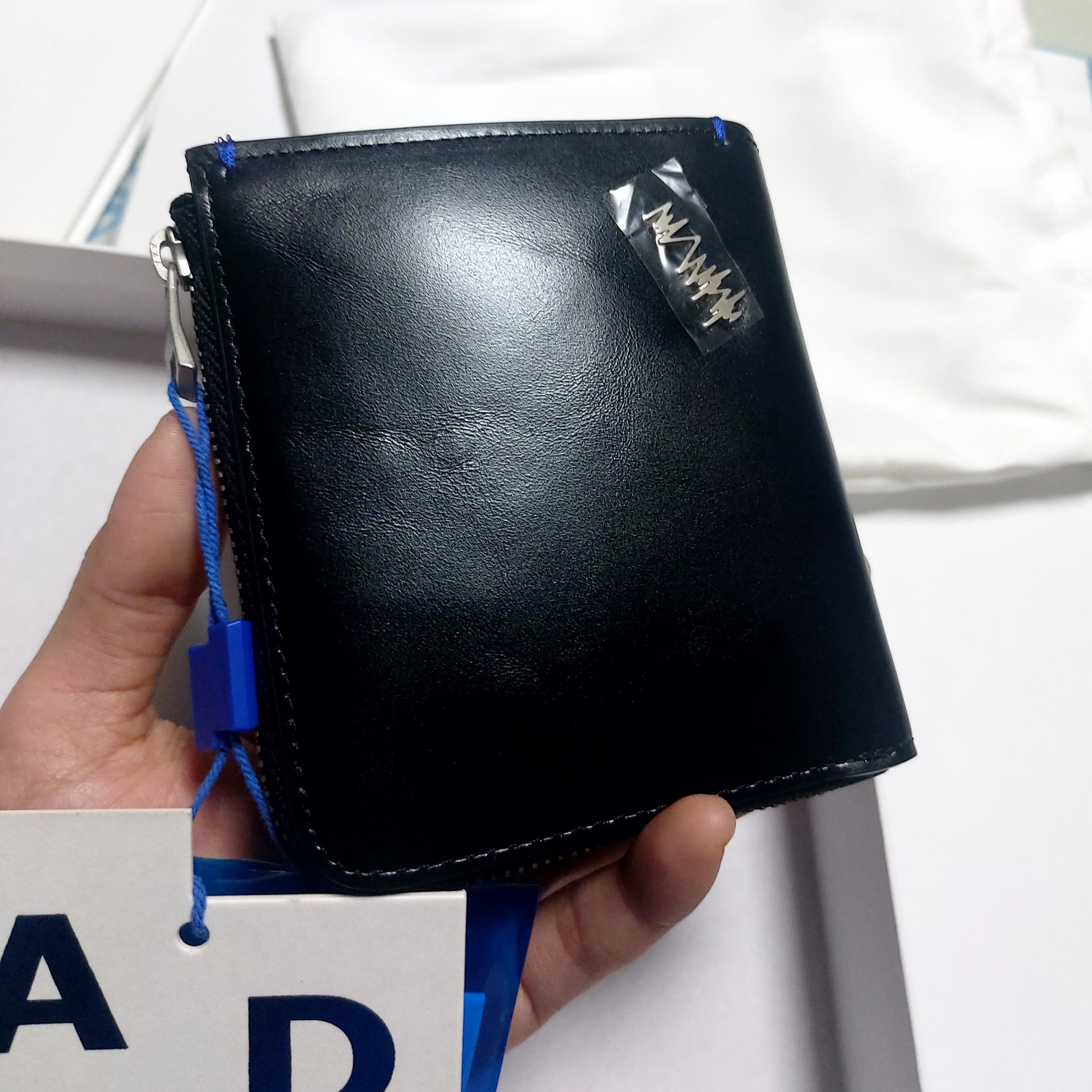 Ader Error Sig; TRS Tag Wallet 01 Noir 착용 스타일 - 4