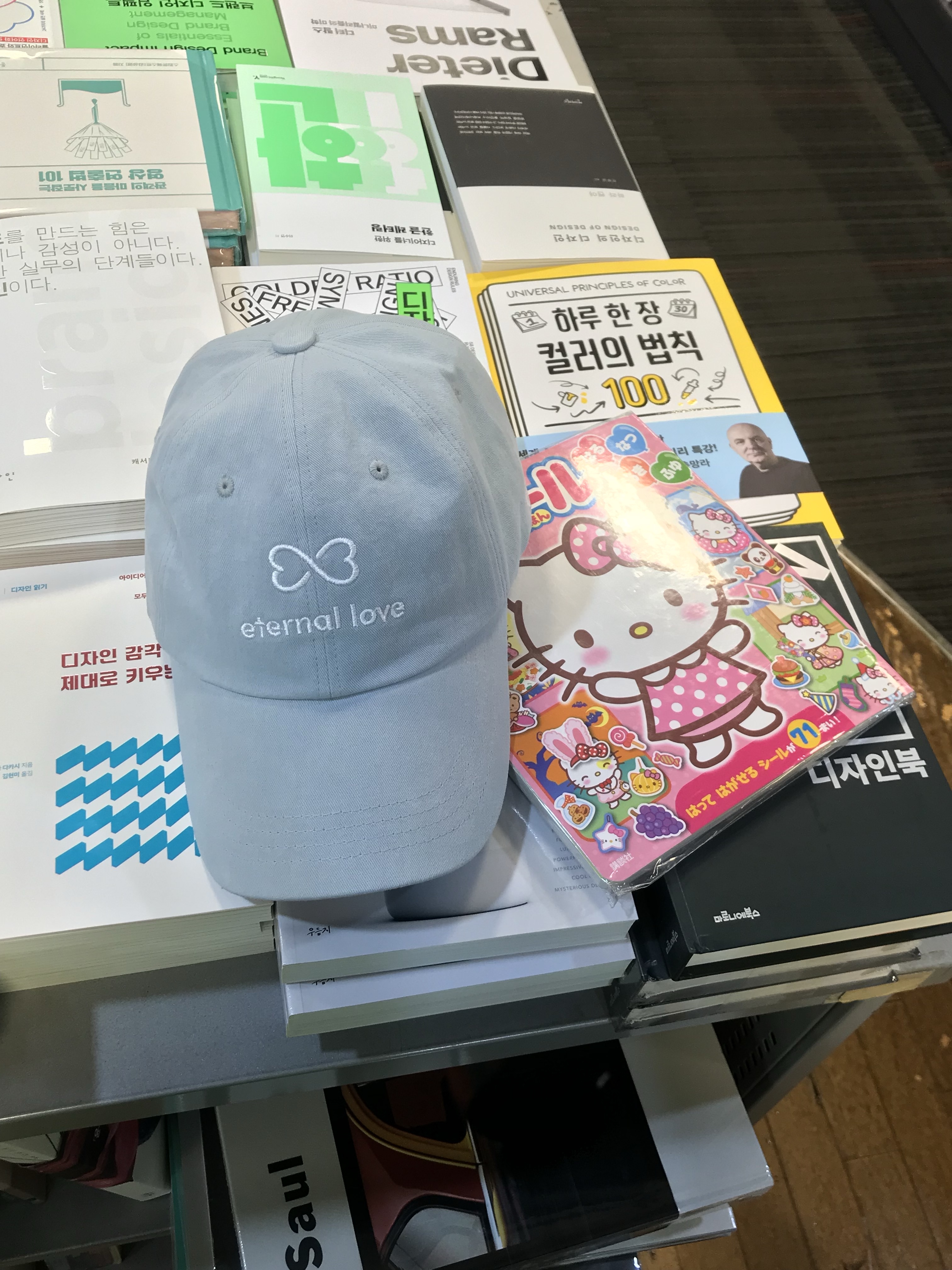 Isummerly Eternal Love Ball Cap Light Sky 착용 스타일 - 2