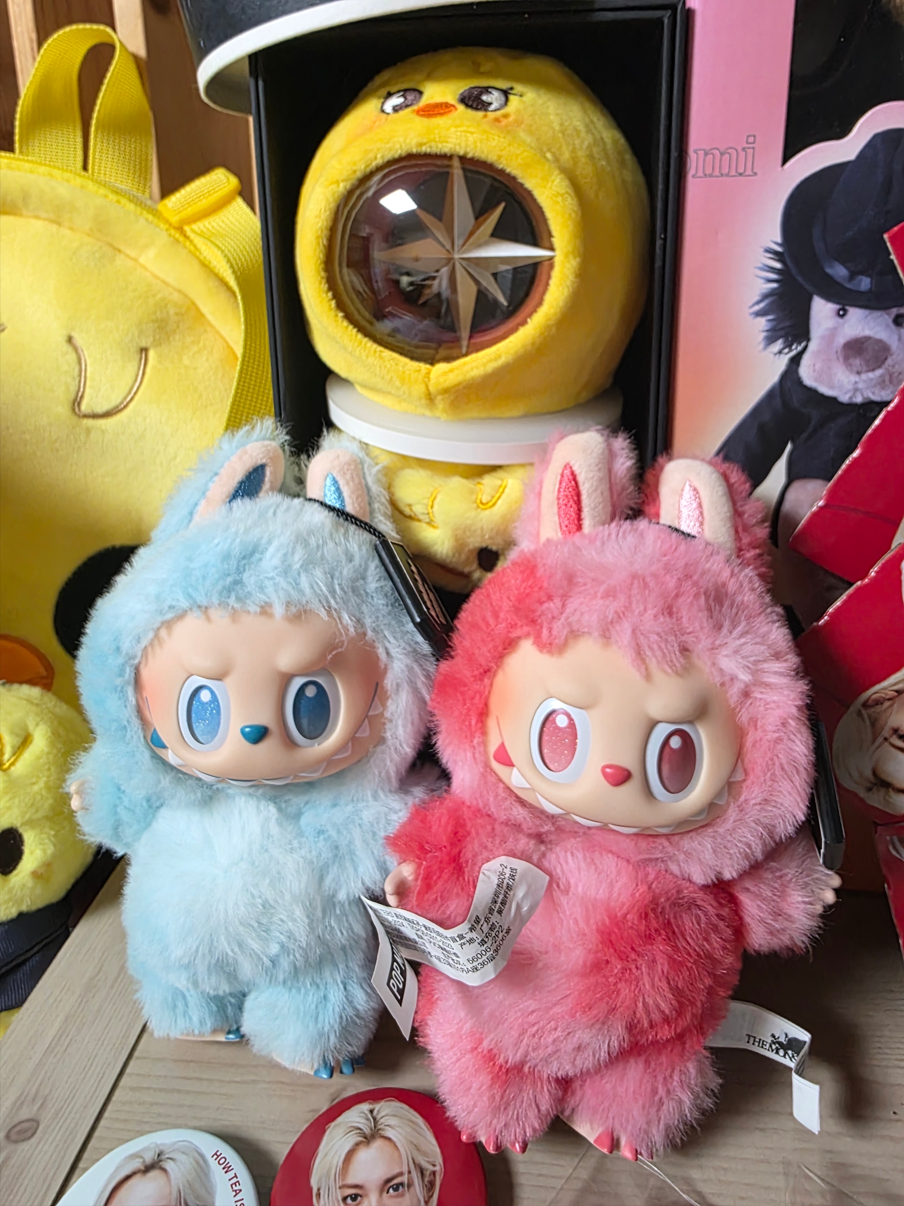 Pop Mart Labubu The Monsters Highlight Series Love Keyring (Opened Case) 착용 스타일