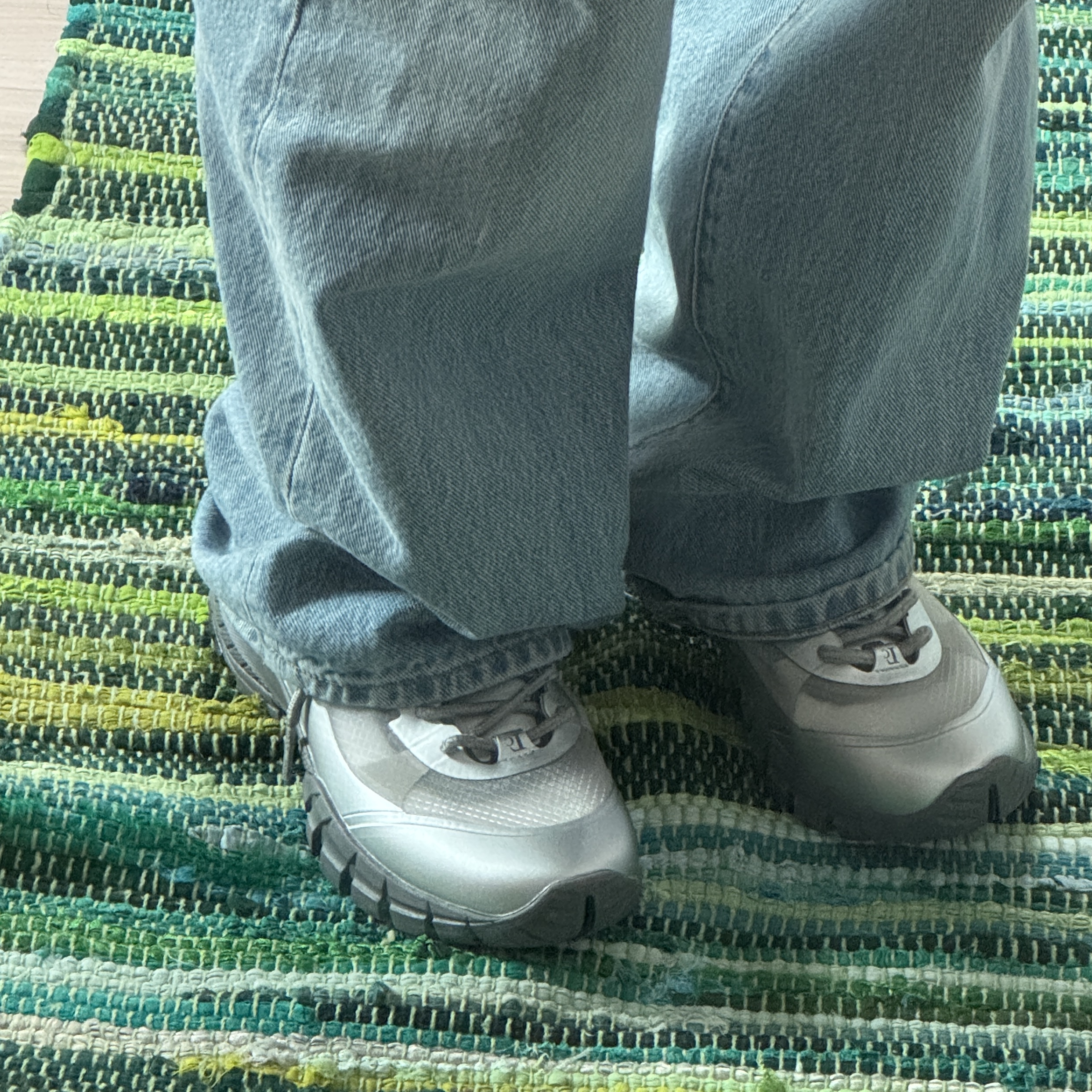 Low Classic T-1 Lc Vibram Sneakers Silver 착용 스타일 - 3