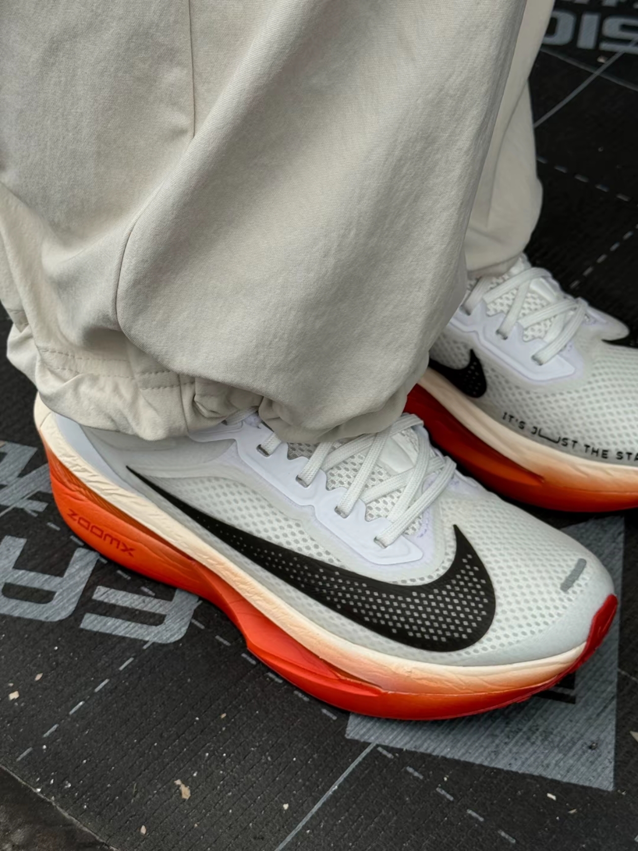 Nike Zoom Fly 6 Eliud Kipchoge 착용 스타일 - 2