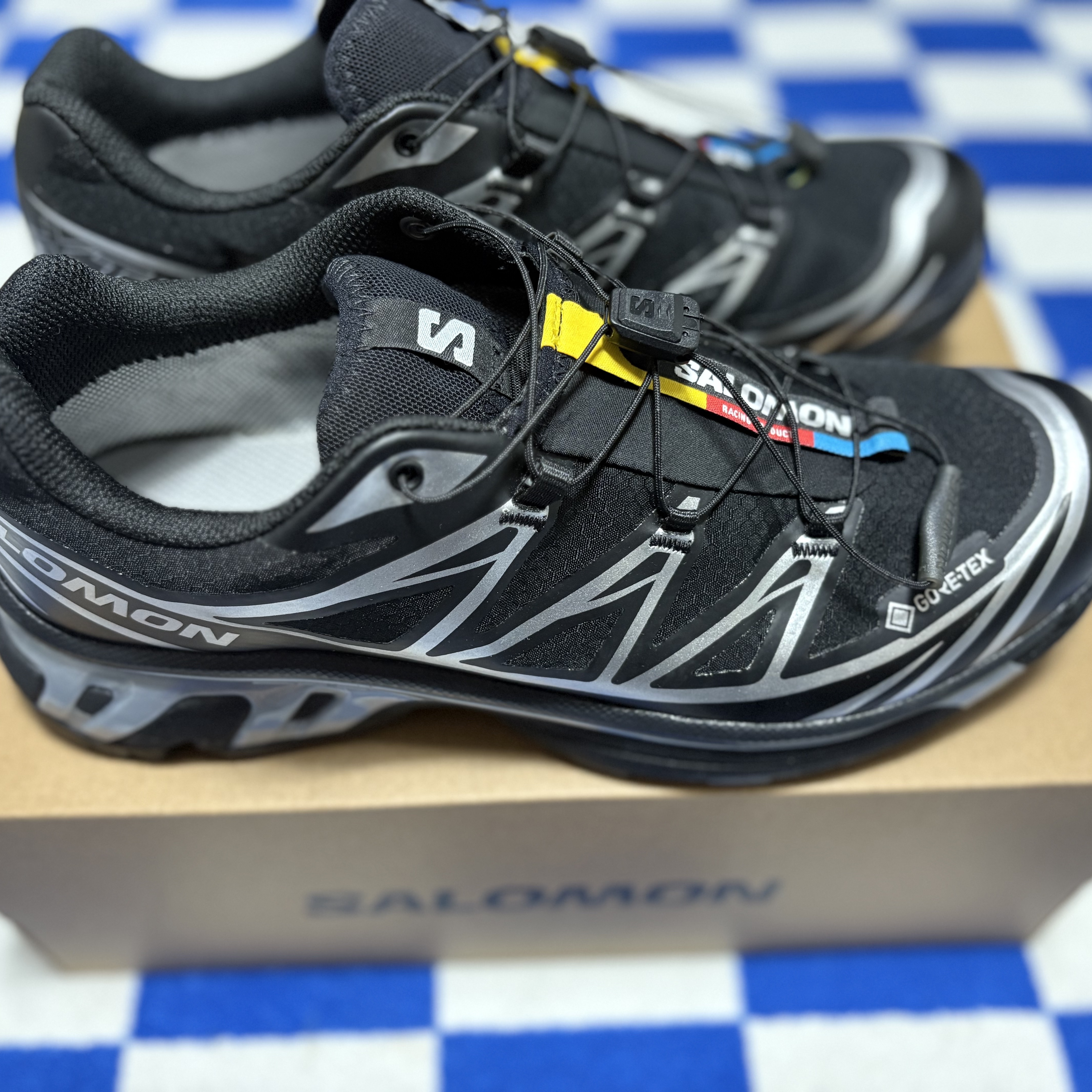 Salomon XT-6 GTX Black Silver 착용 스타일