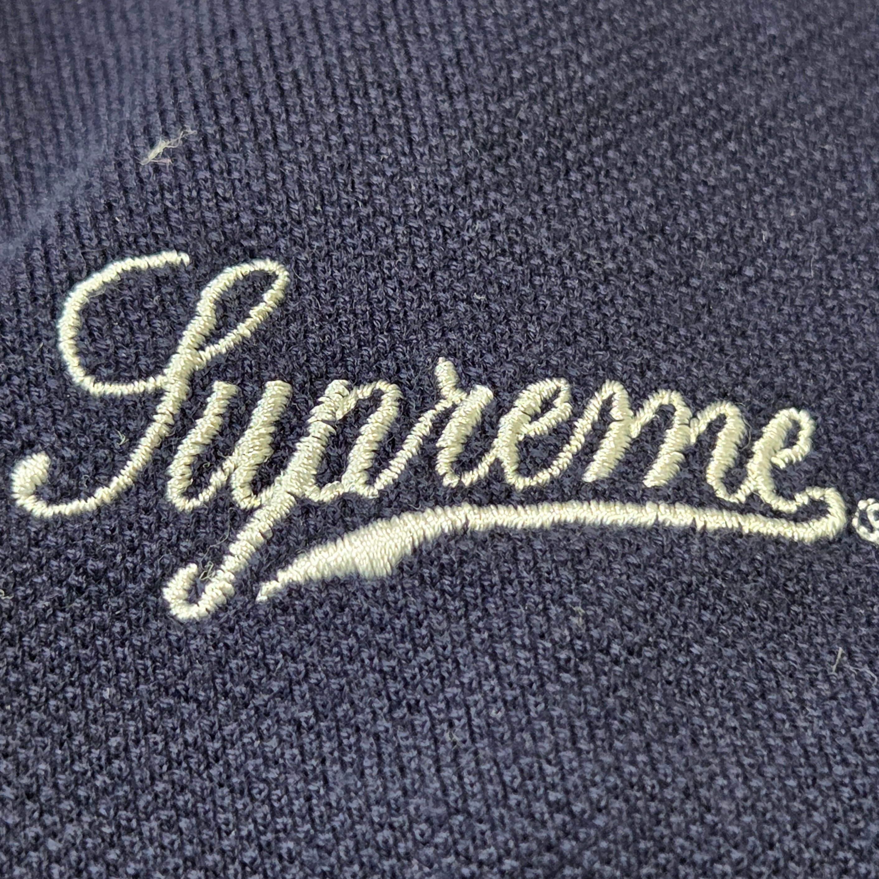 Supreme Cursive Polo Navy Stripe - 25SS 착용 스타일 - 4