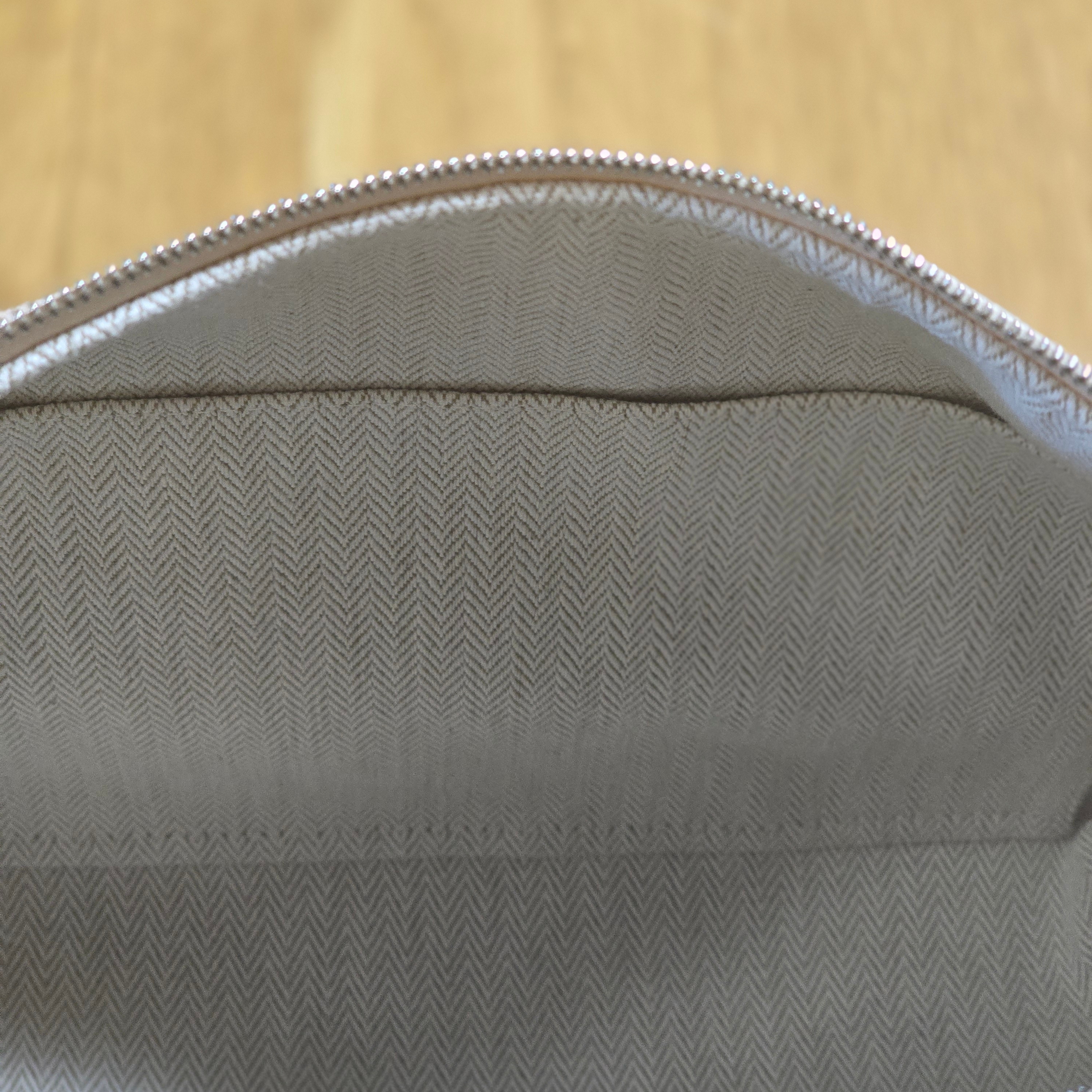 Hermes Large Bride-A-Brac Case Canvas & Naturel 착용 스타일 - 6