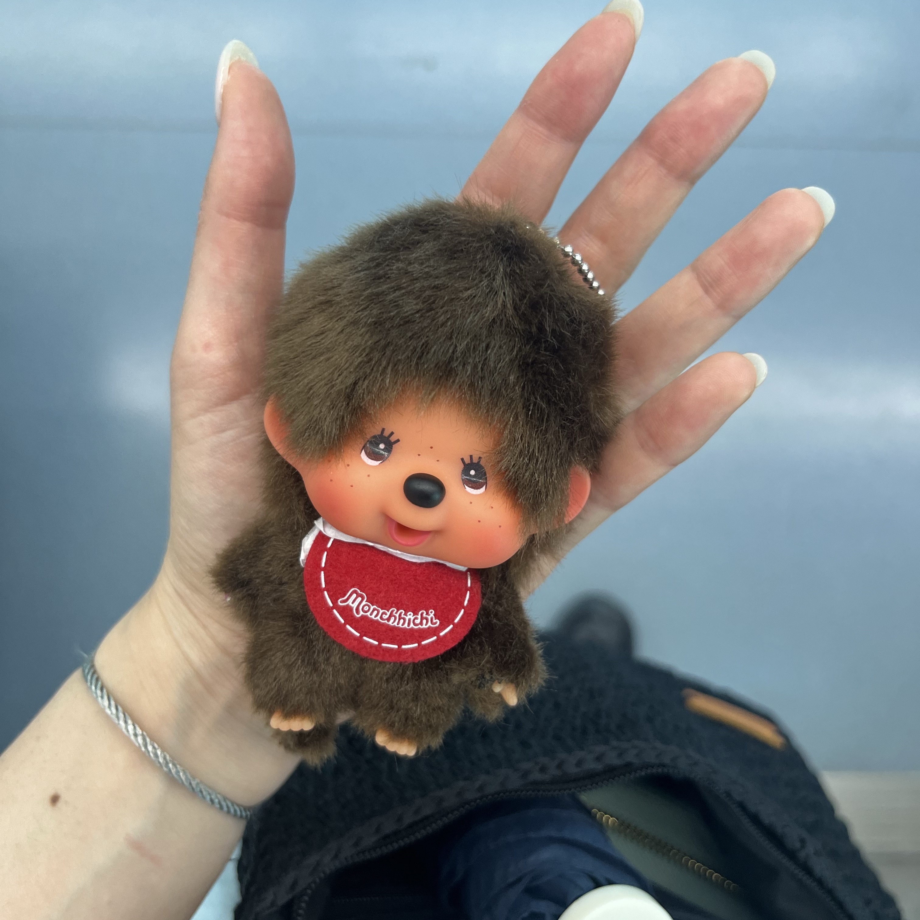 Monchhichi Bighead SS Boy Key Chain Brown, Fred Force 10 Steel Cable Bracelet Medium Half Paved Diamonds 18K Yellow Gold 착용 스타일