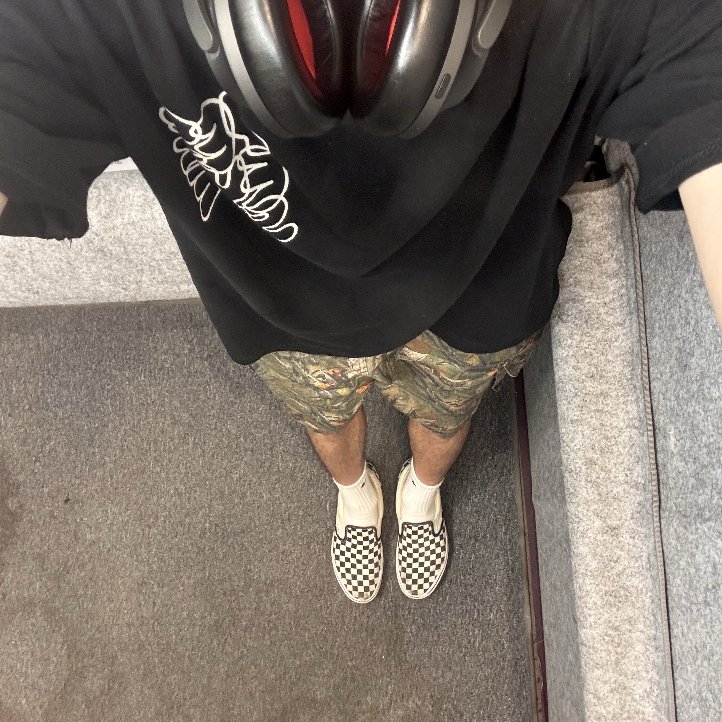 Vans Slip-On Checkerboard, Carhartt WIP Columbia Ripstop Regular Cargo Pants Leather Rinsed 착용 스타일 - 3