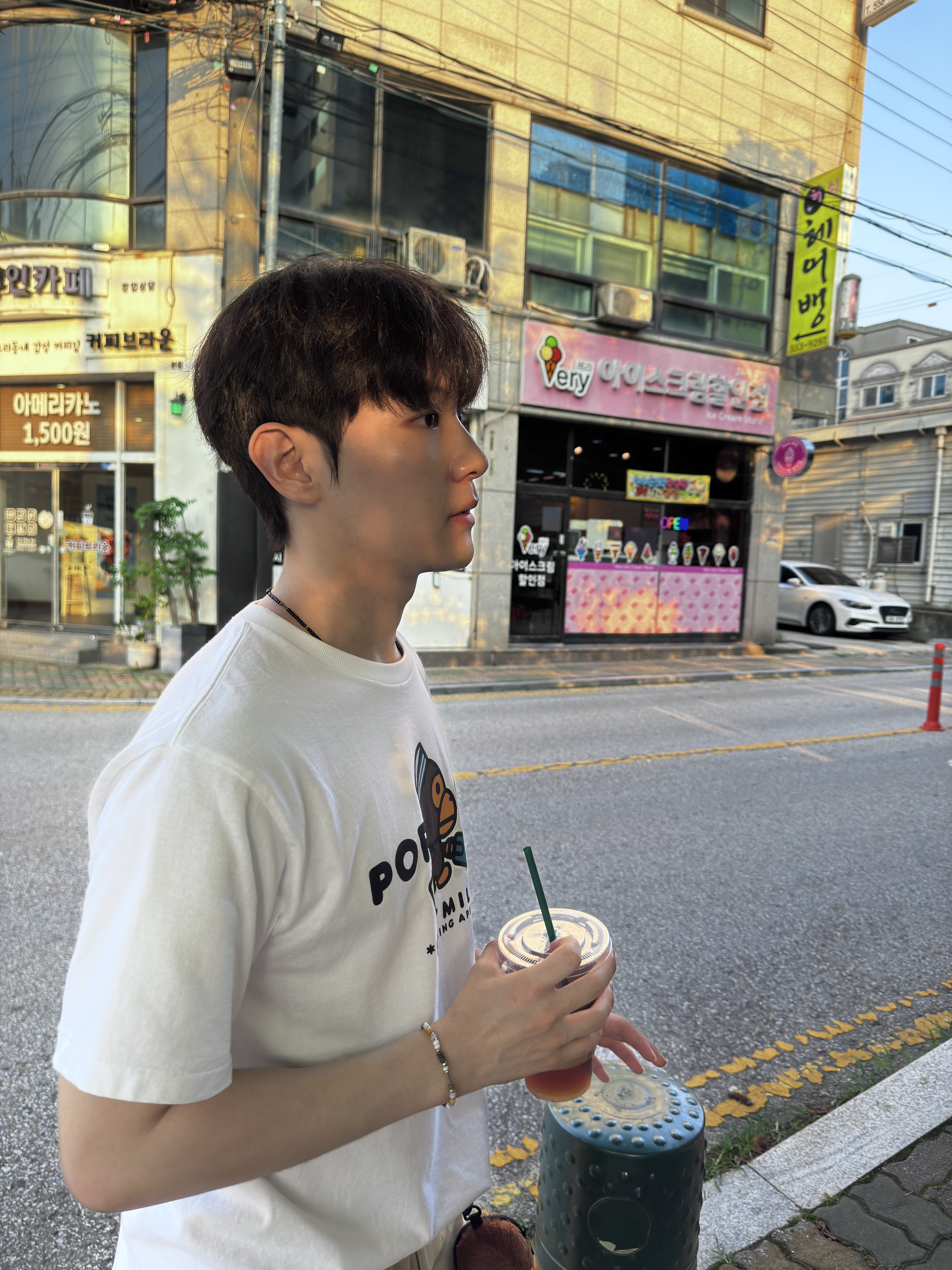 BAPE x Porter Baby Milo T-Shirt White 착용 스타일 - 3