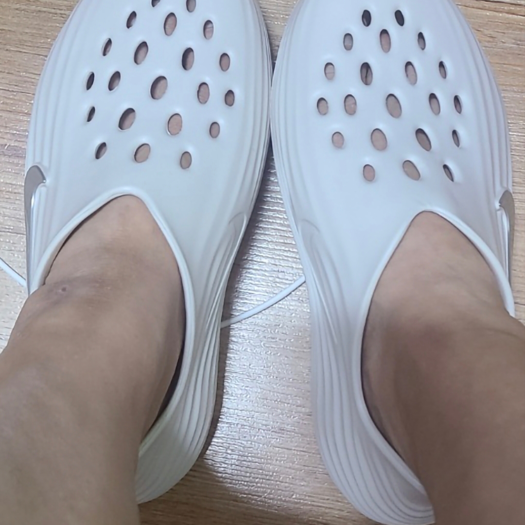 (W) Nike ReactX Rejuven8 Light Orewood Brown 착용 스타일