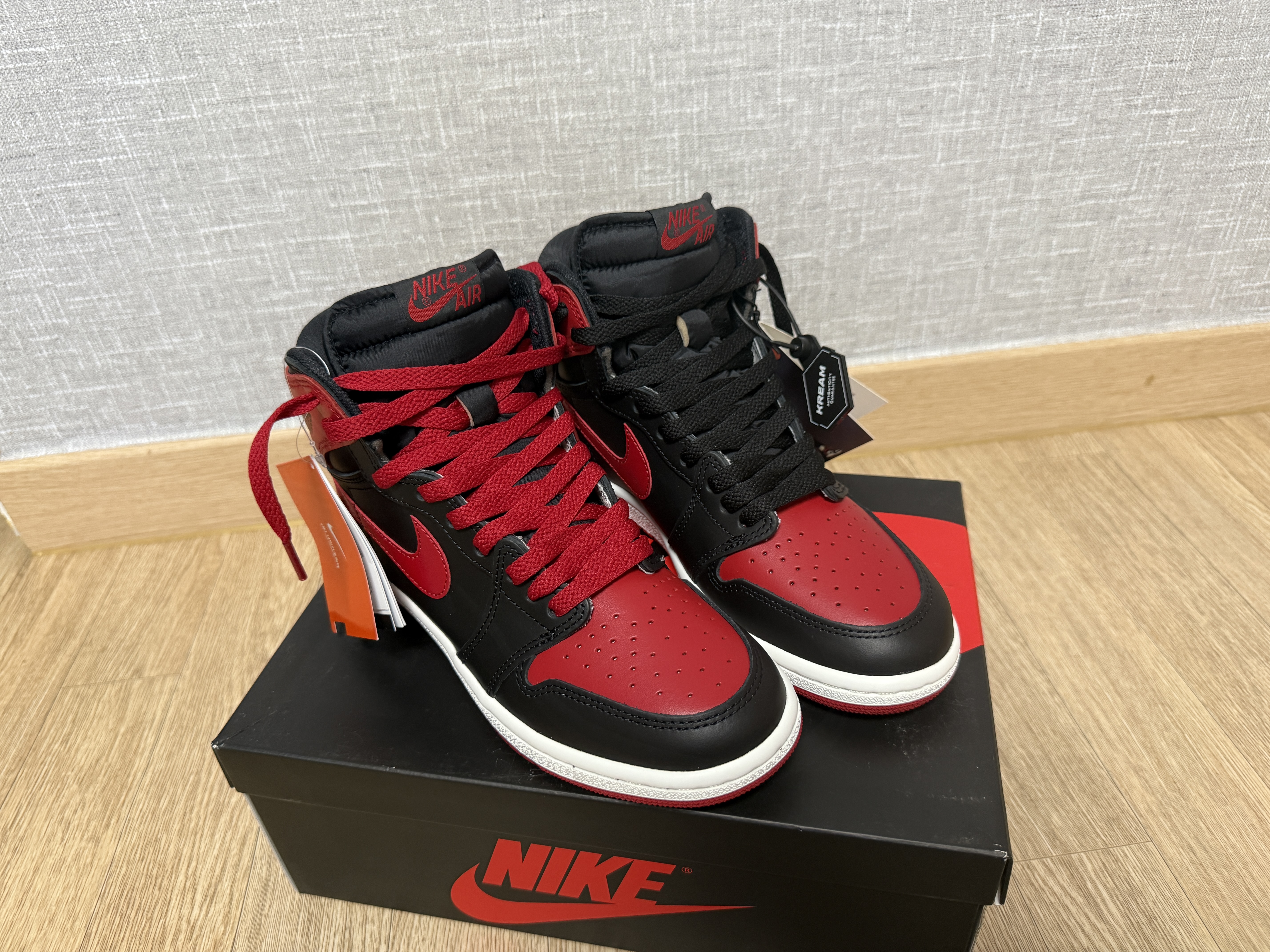 Jordan 1 High 85 Bred 착용 스타일 - 1
