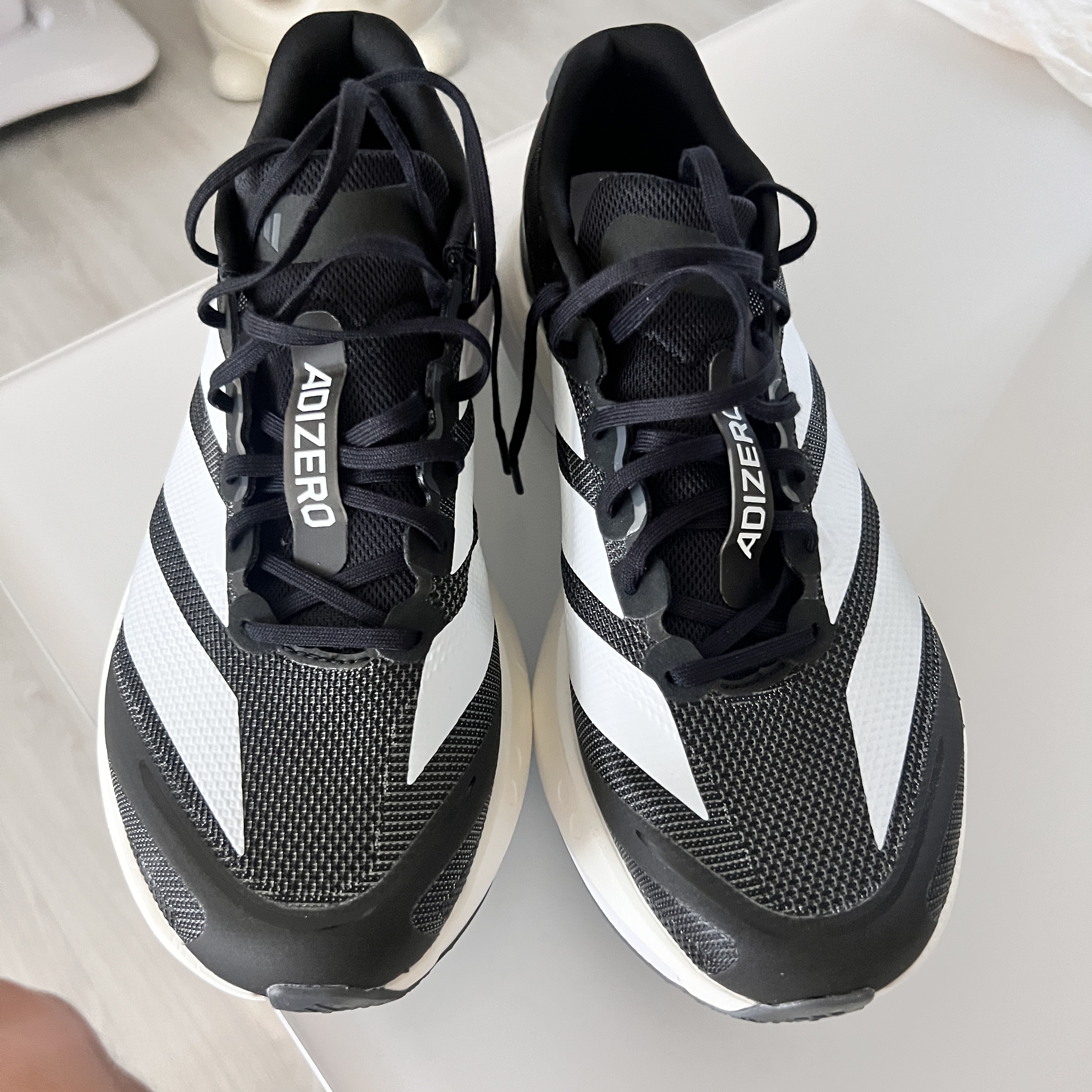 Adidas Adizero Boston 13 Core Black Cloud White 착용 스타일