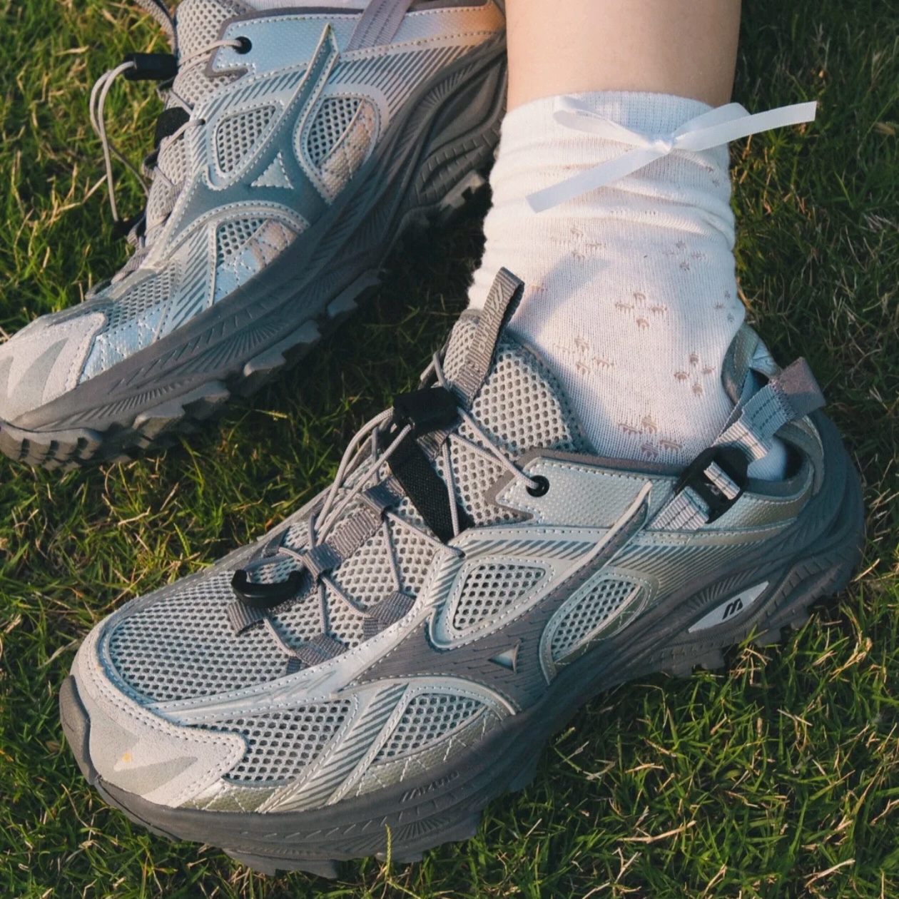 Mizuno Racer Trail SE Silver Grey, Nike Air Force 1 '07 Low White 착용 스타일 - 2