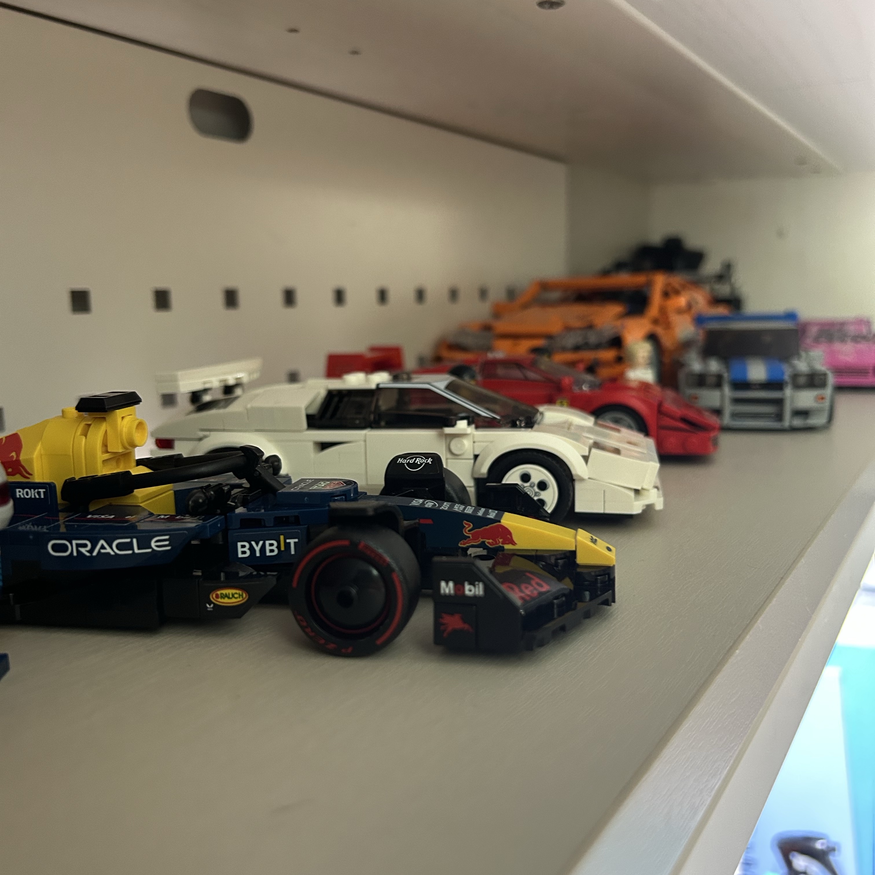 Lego Lamborghini Countach, Lego Oracle Red Bull Racing RB20 F1 Race Car 착용 스타일
