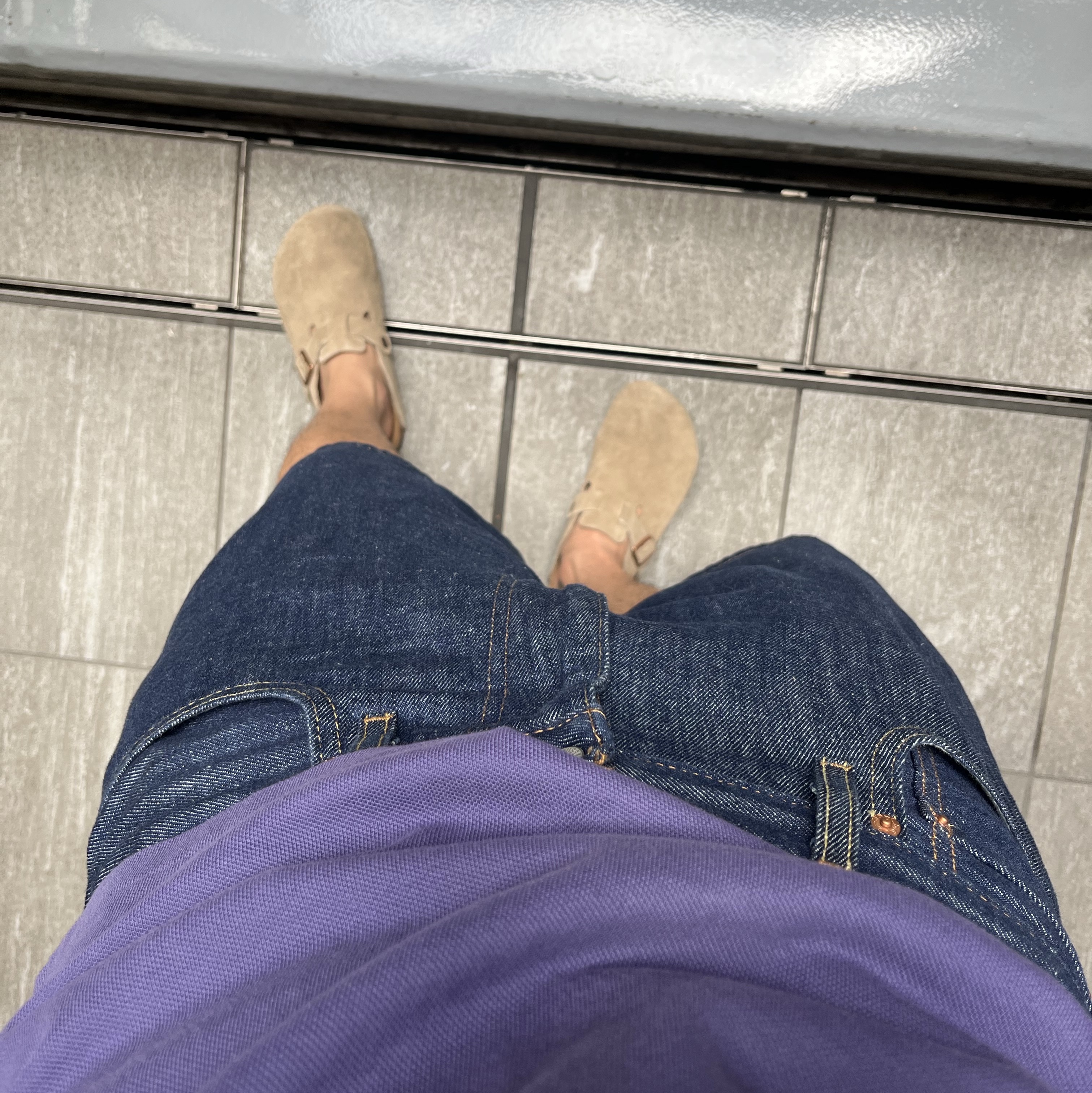 Birkenstock Boston Suede Leather Taupe - Regular, Chrome Hearts Spacer Forever Ring 6mm Silver 착용 스타일 - 2