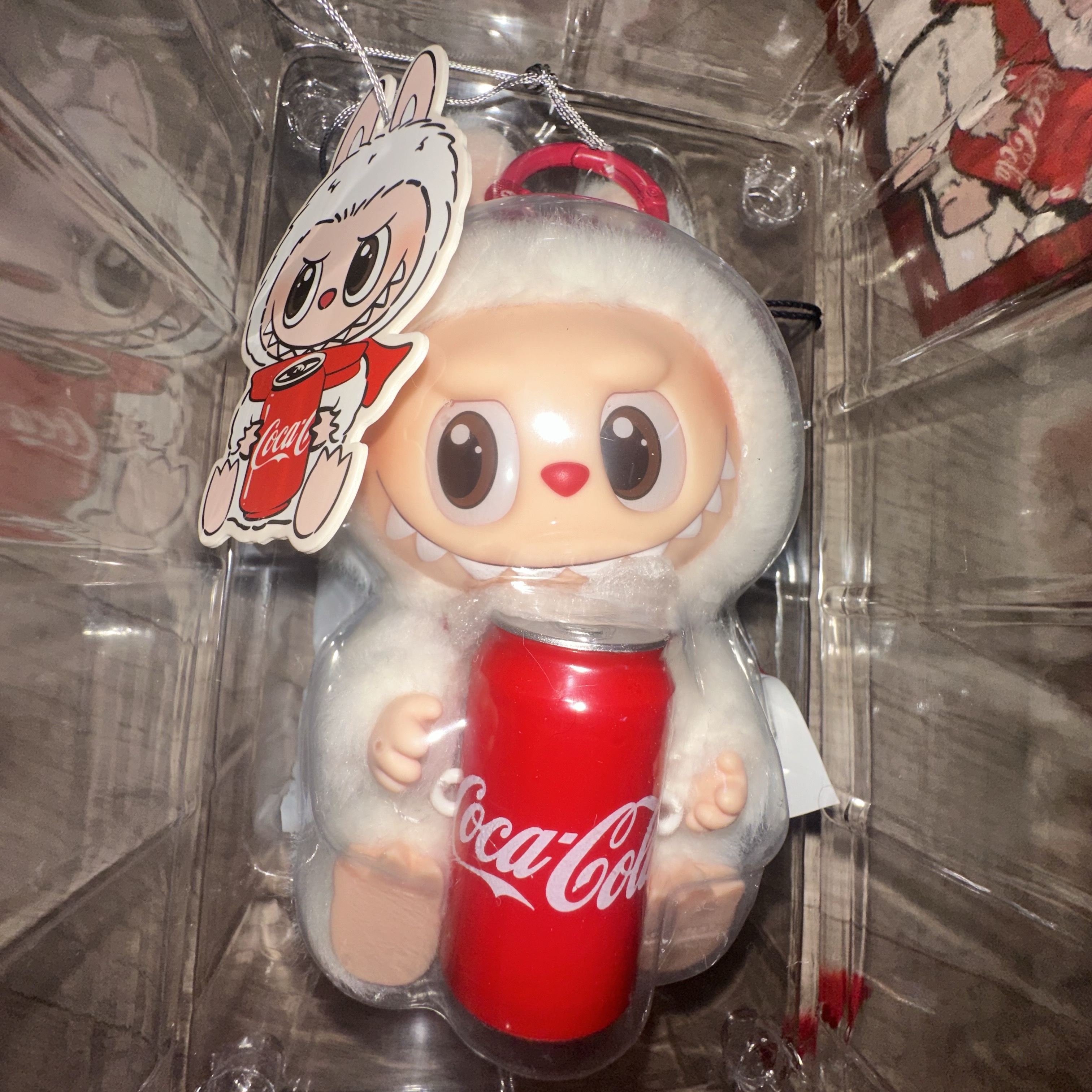 Pop Mart Labubu Coca Cola Series Happy Factor Keyring (Opened Case) 착용 스타일 - 1