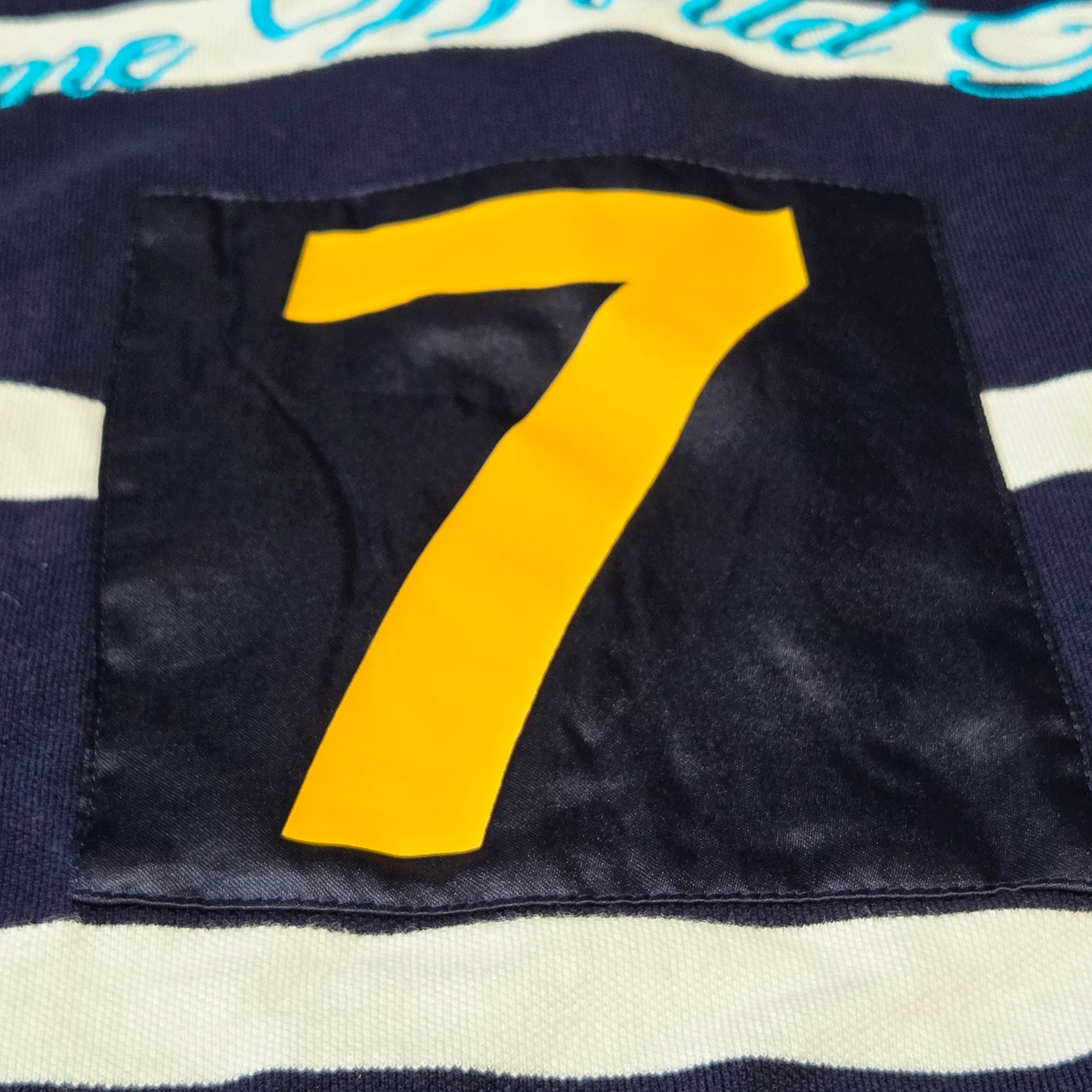 Supreme Cursive Polo Navy Stripe - 25SS 착용 스타일 - 3
