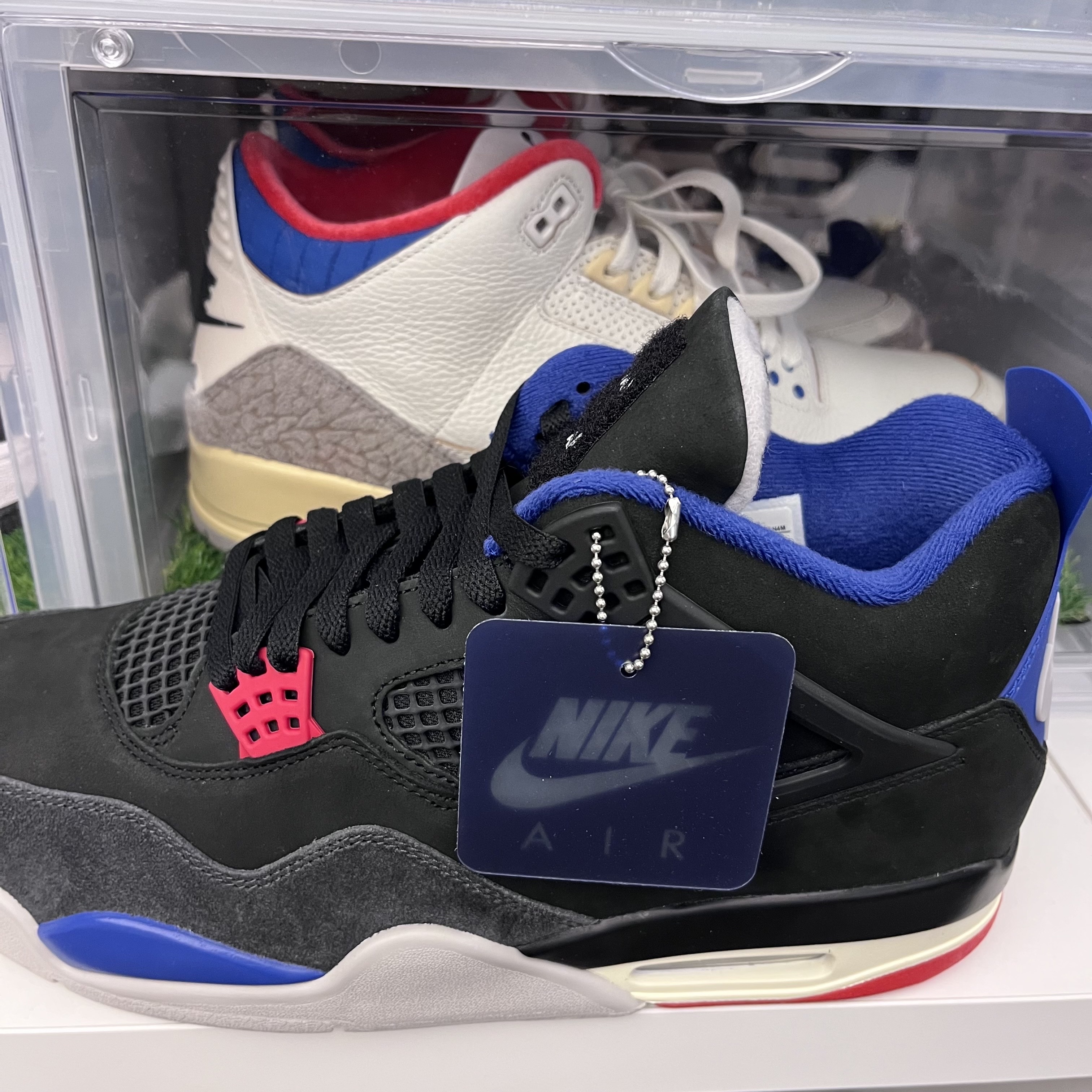 Jordan 4 Retro Rare Air 착용 스타일 - 4
