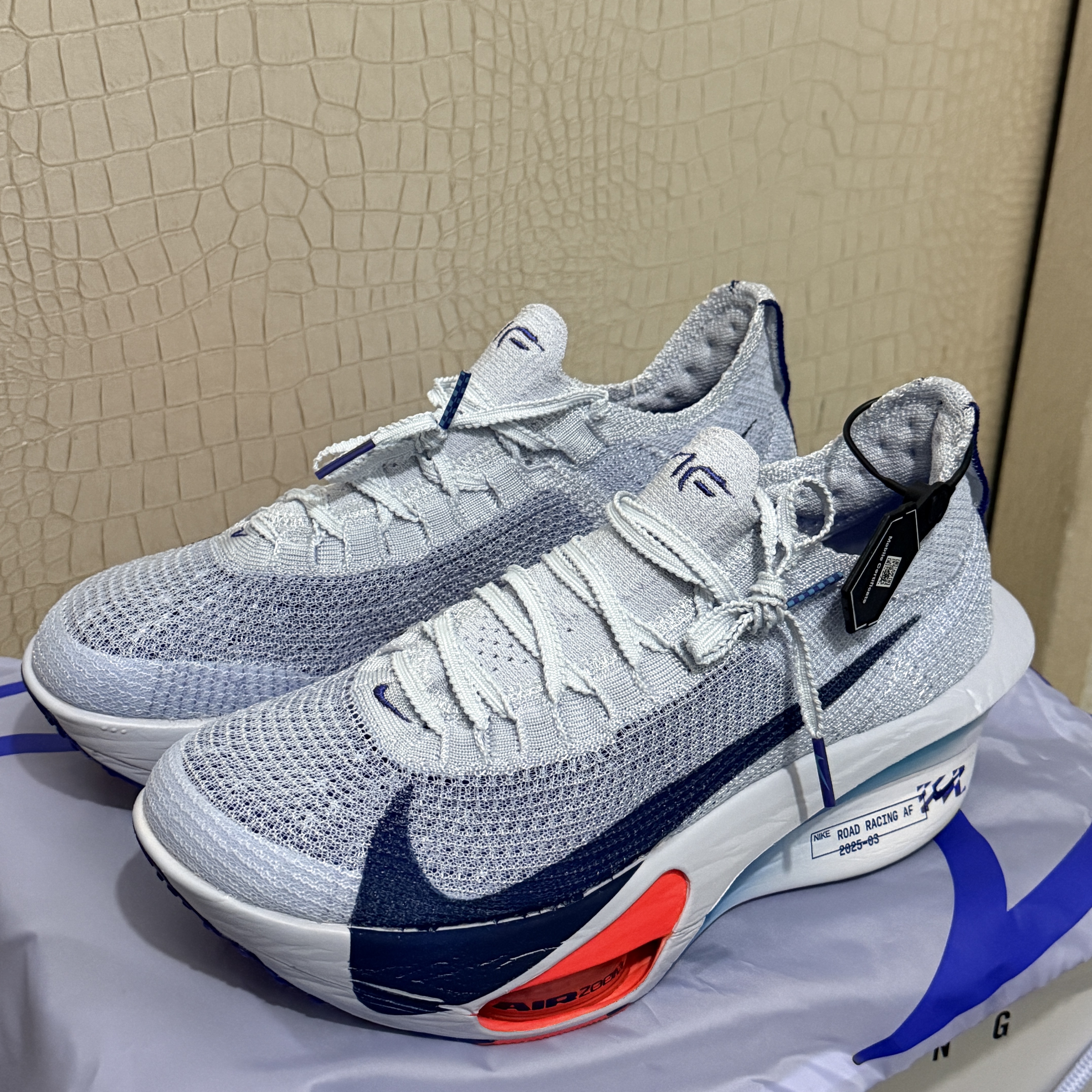 Nike Air Zoom Alphafly Next% 3 Football Grey Ghost 착용 스타일