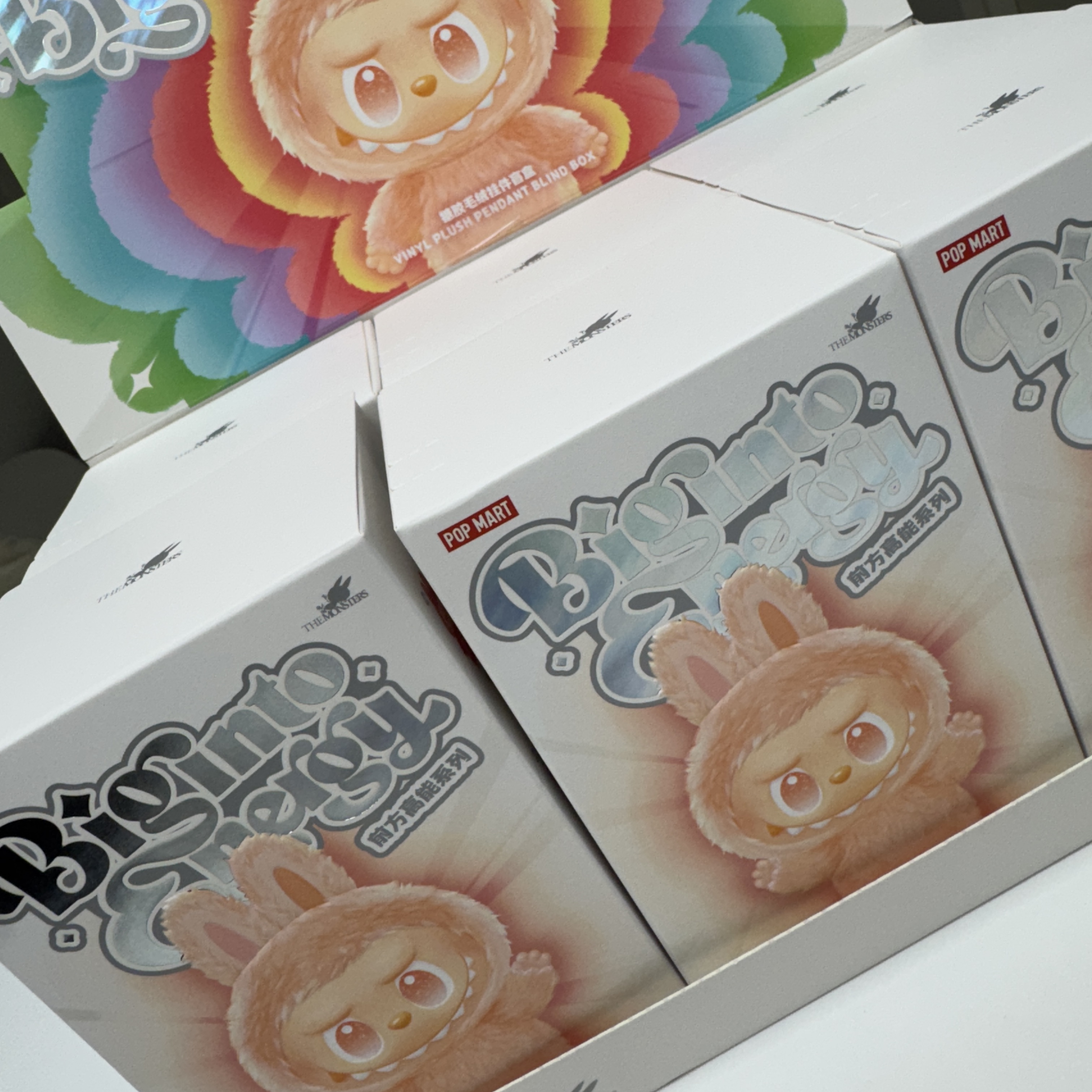 Pop Mart Labubu The Monsters Highlight Series Sealed Case (6 Blind Boxes) 착용 스타일 - 1