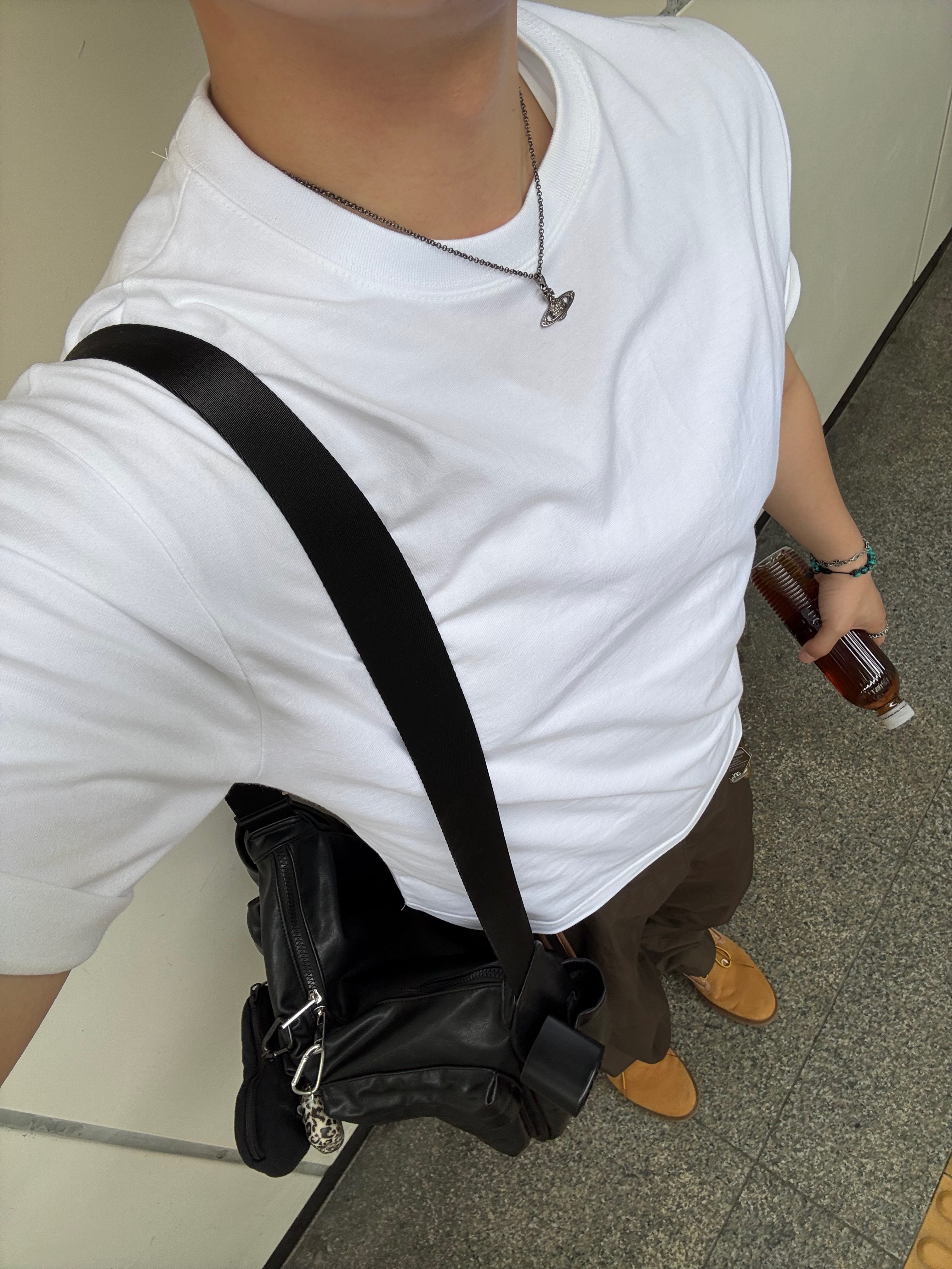Ader Error Sig; TRS/BL Tag T-Shirt 01 Black, Timberland Premium Waterproof Chukka Boot Wheat Nubuck - Wide 착용 스타일 - 6