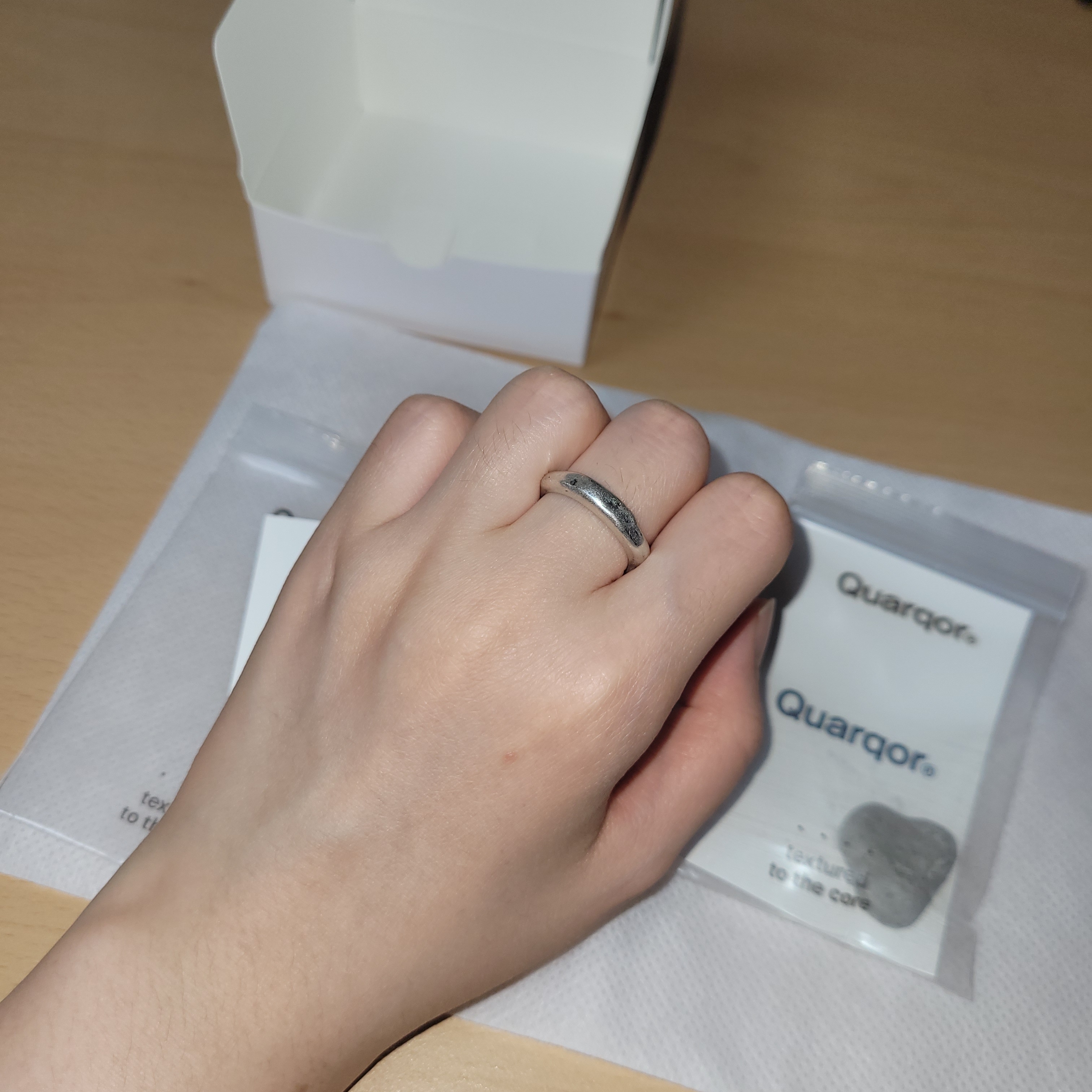Quarqor #3106 Ring 착용 스타일 - 3