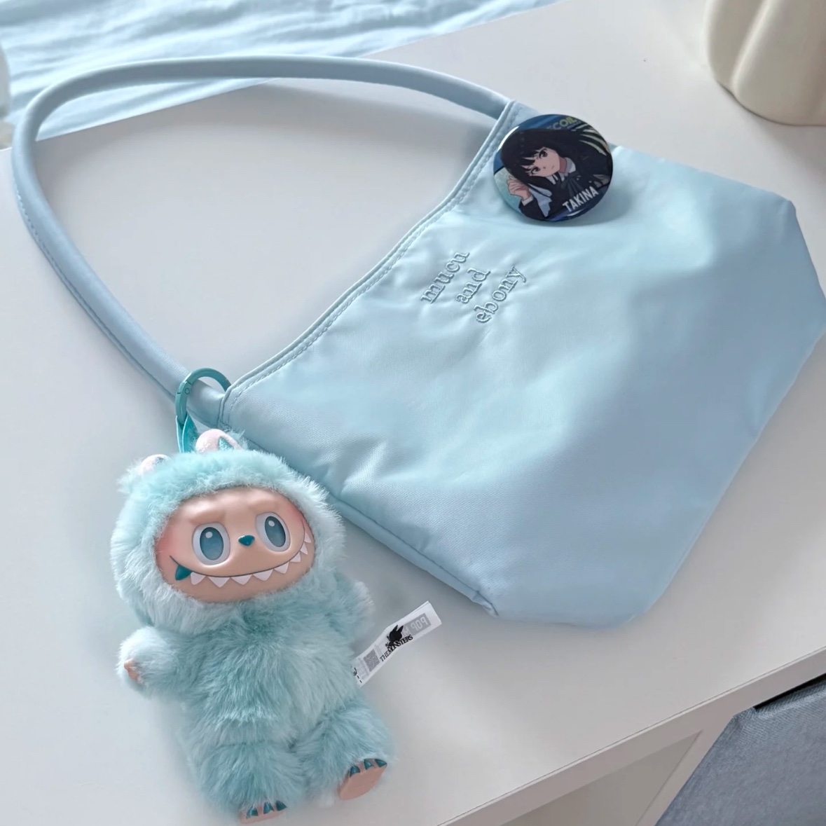 Pop Mart Labubu The Monsters Highlight Series Hope Keyring (Opened Case) 착용 스타일 - 1