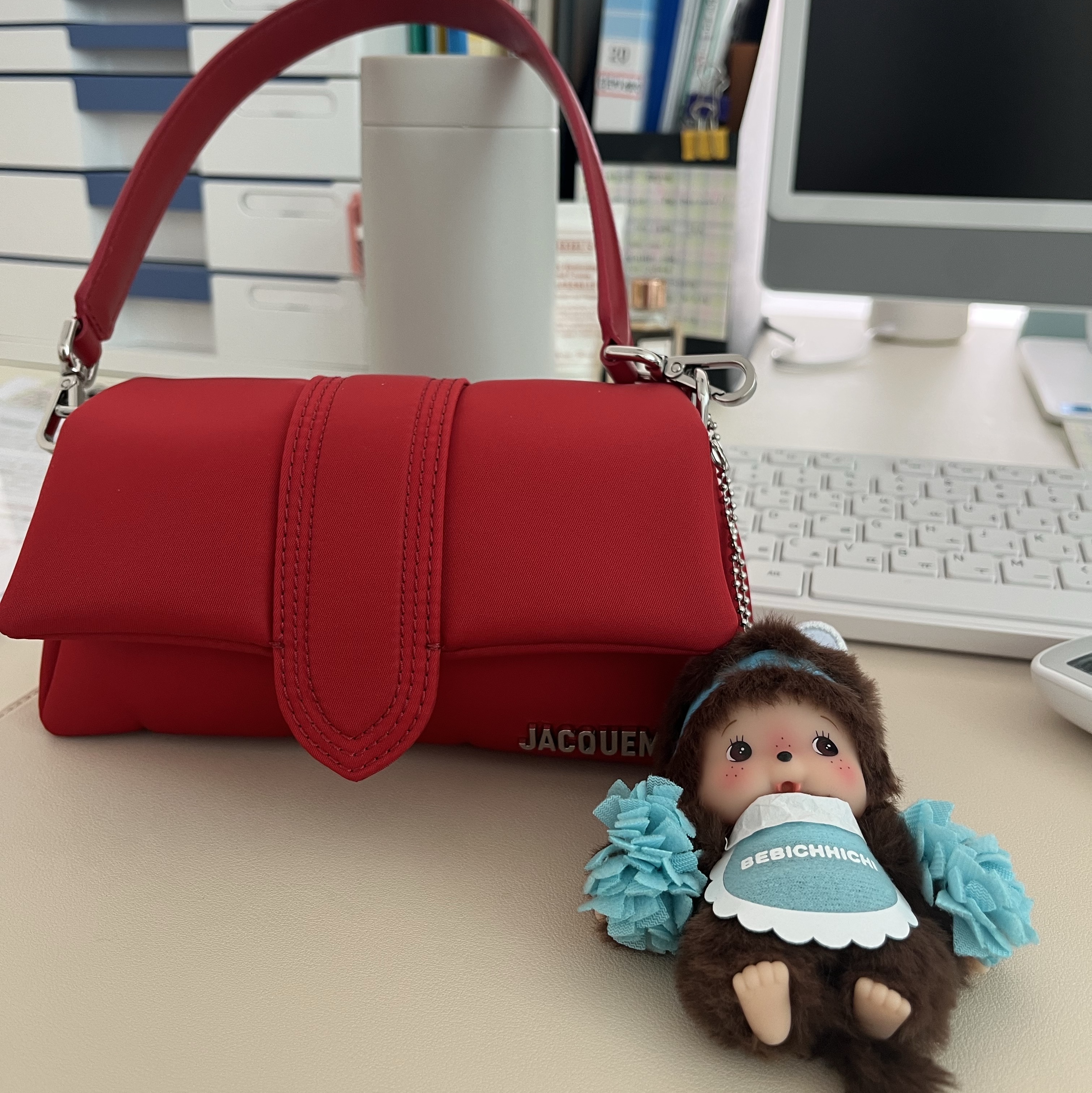 Monchhichi Happy Color Bebichhichi Boy Key Chain Blue 착용 스타일