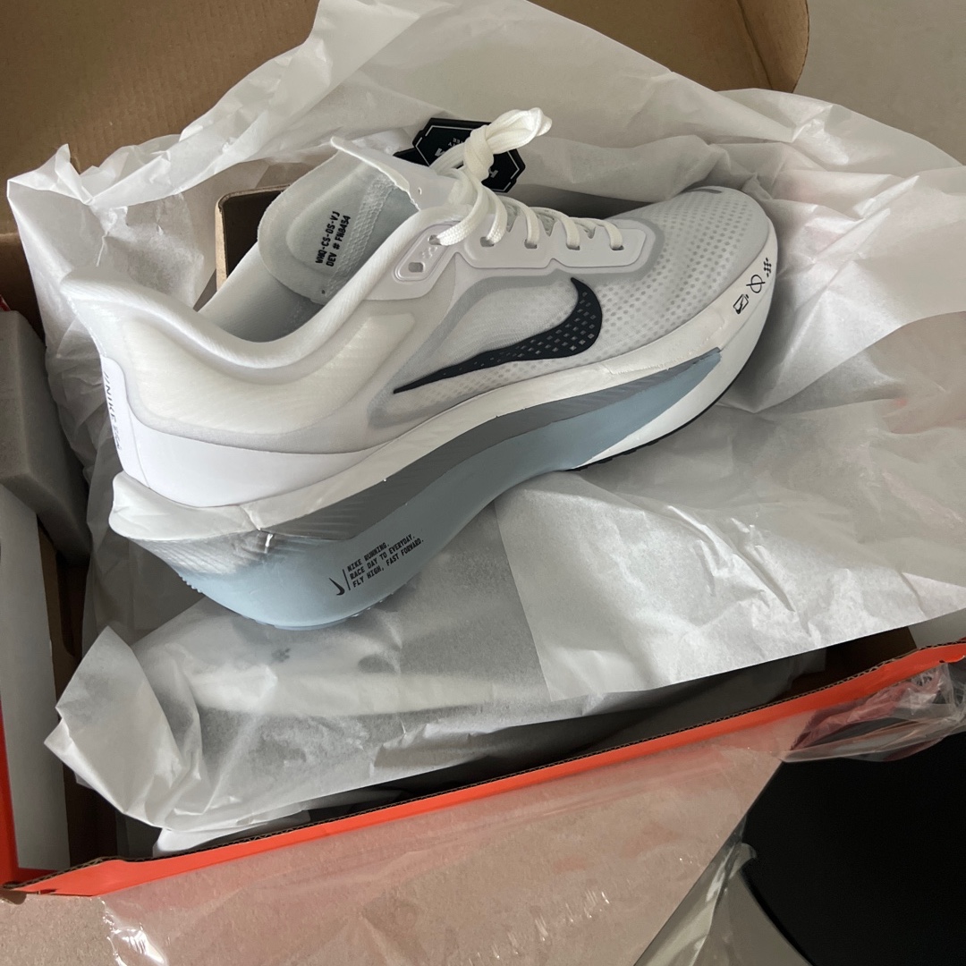 Nike Zoom Fly 6 White Pure Platinum 착용 스타일