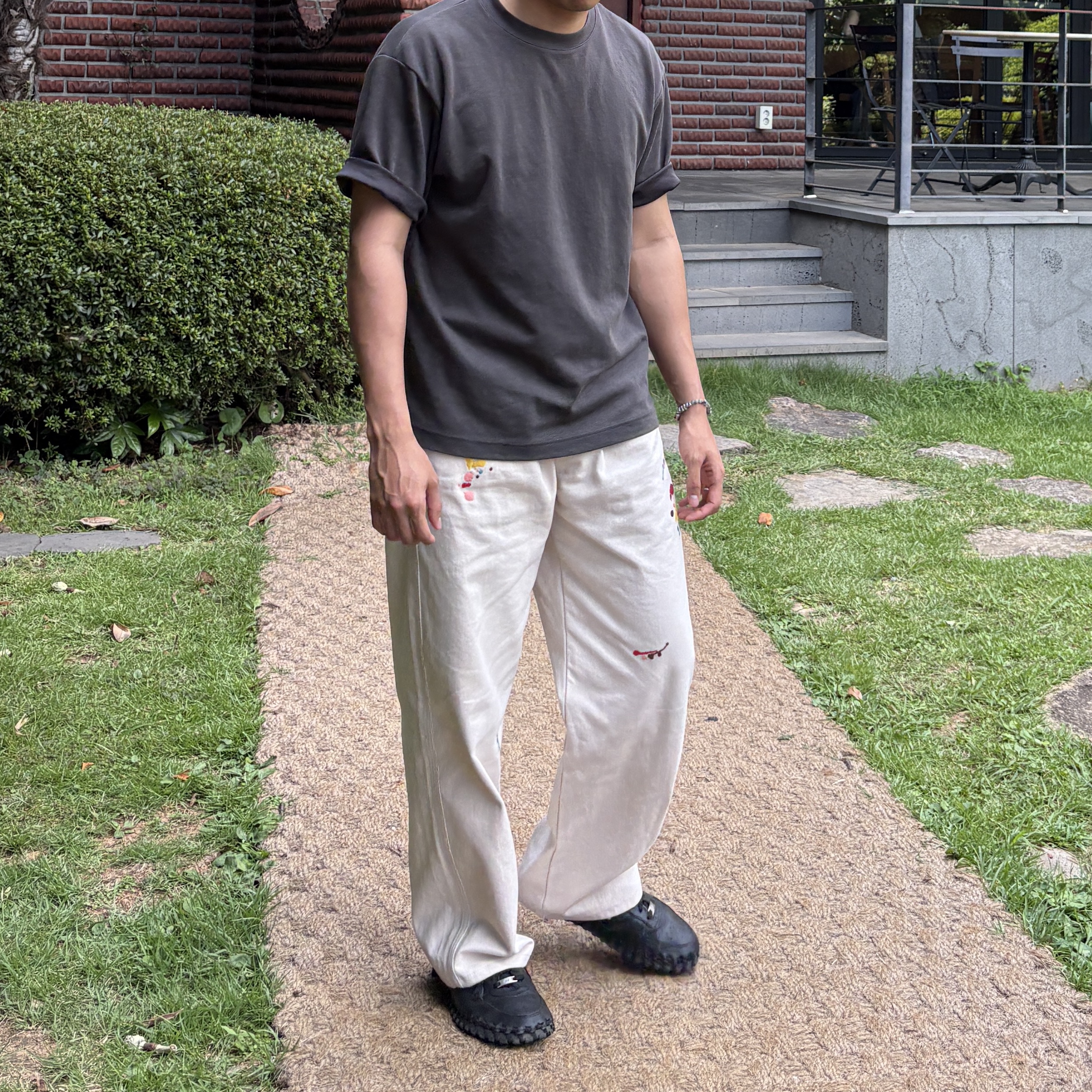 Nike x Jacquemus J Force 1 Low LX SP Black 착용 스타일 - 1