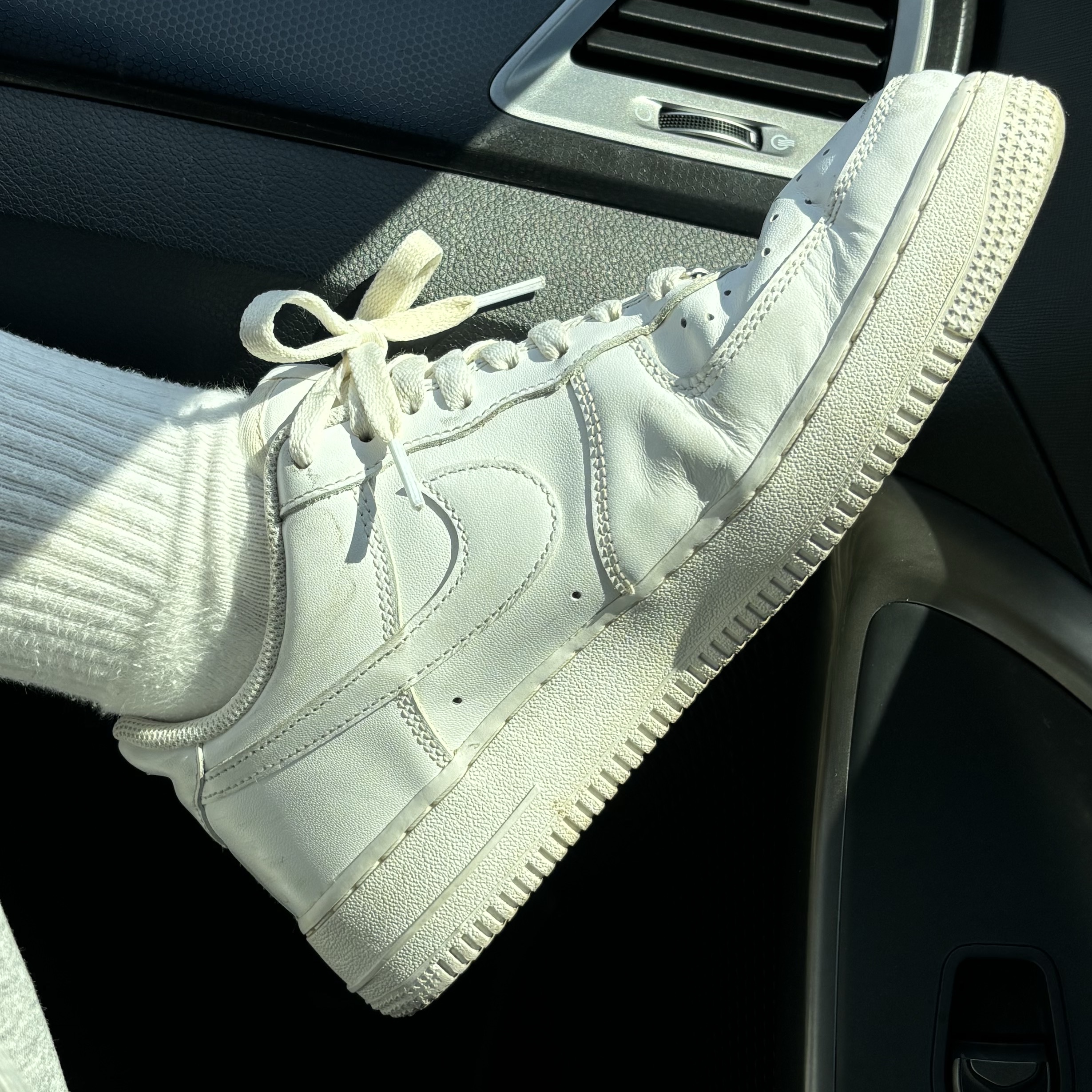 Nike Air Force 1 '07 Low White 착용 스타일