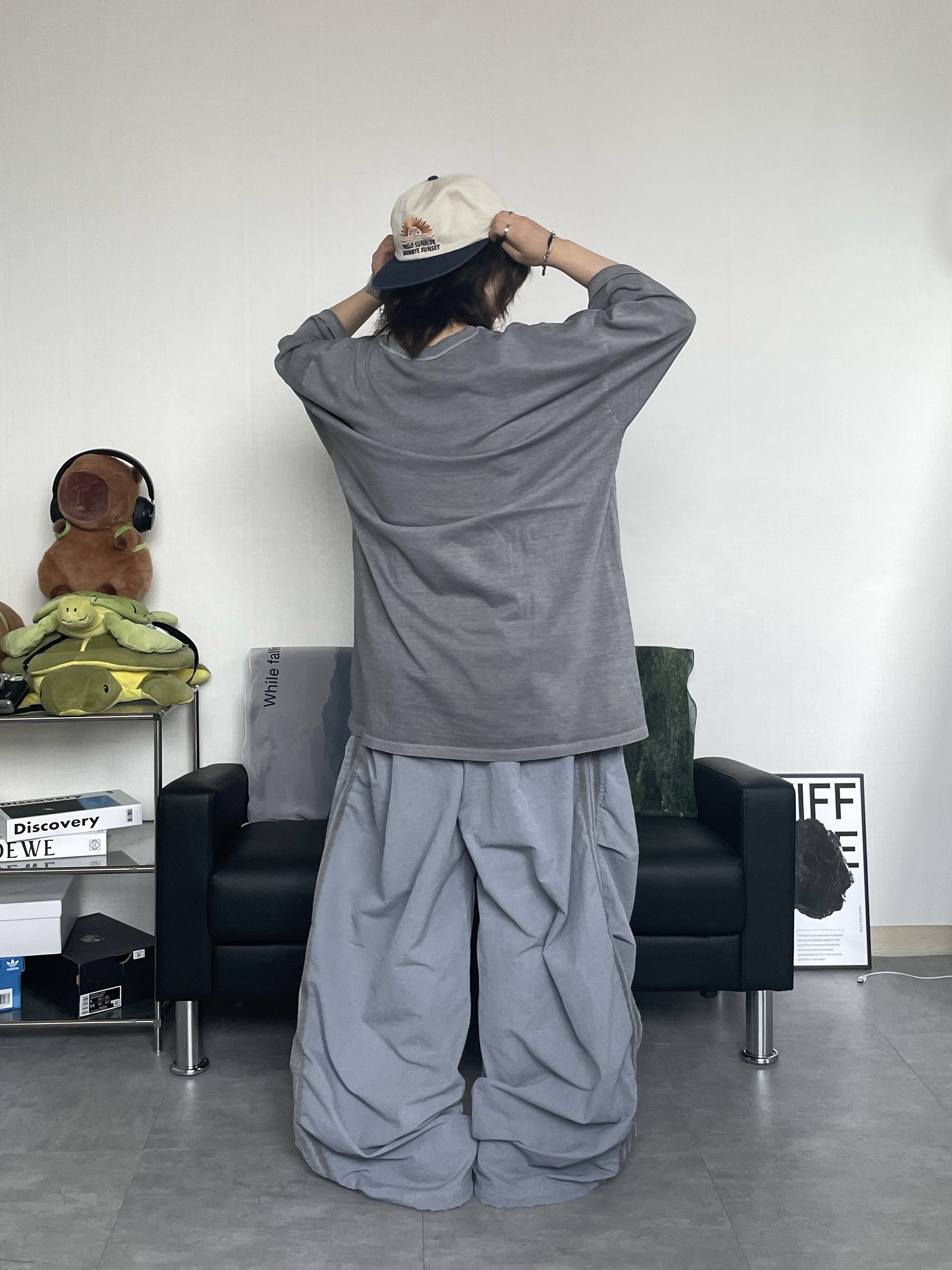 (W) Nike Air Force 1 '07 Low White, Hello Sunrise 90s Logo 6Panel Cap Beige & Navy 착용 스타일 - 6