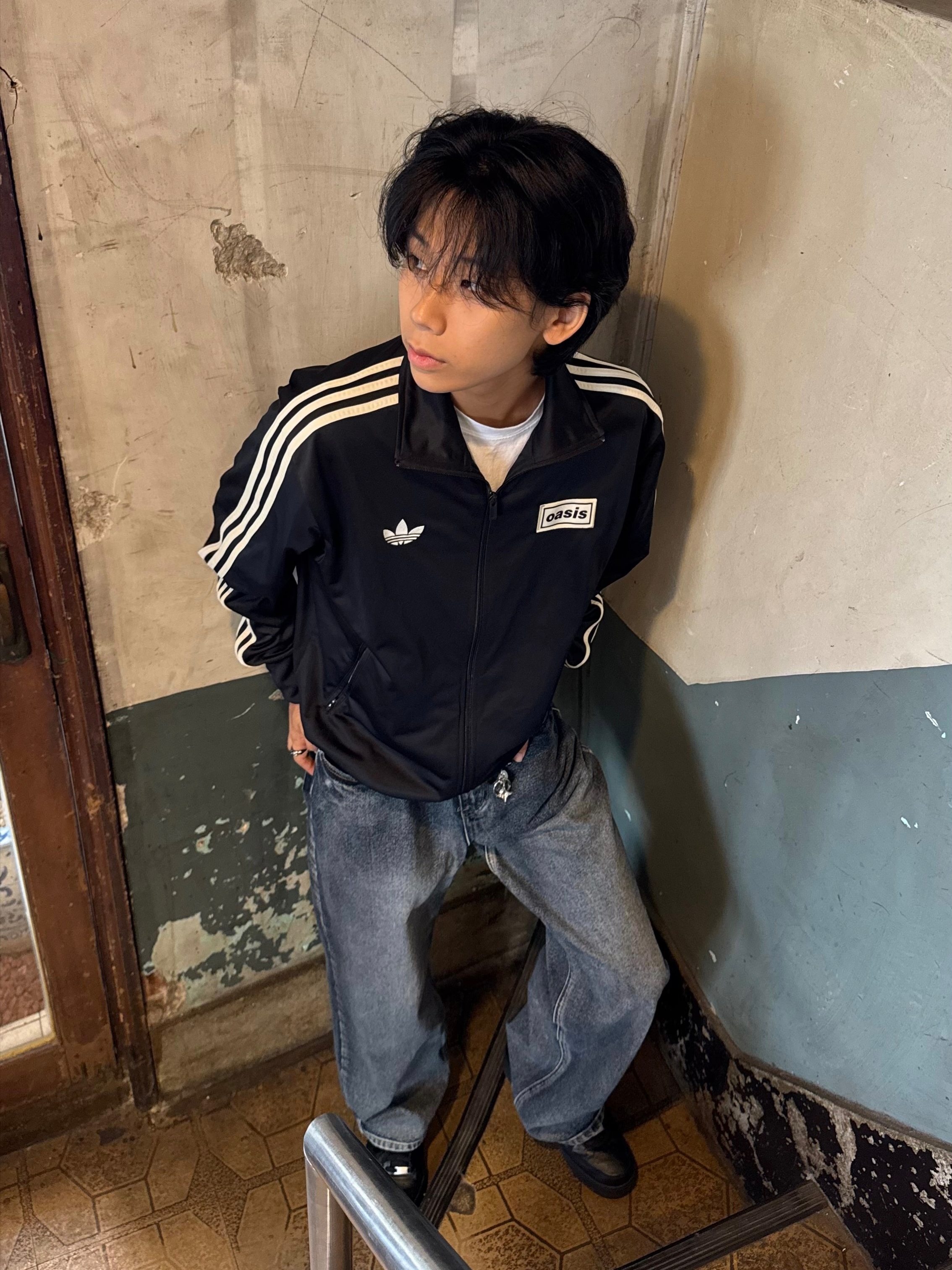 Adidas x Oasis Tour Firebird Track Top Black - US Sizing, Nike Air Force 1 '07 Low Triple Black 착용 스타일 - 5
