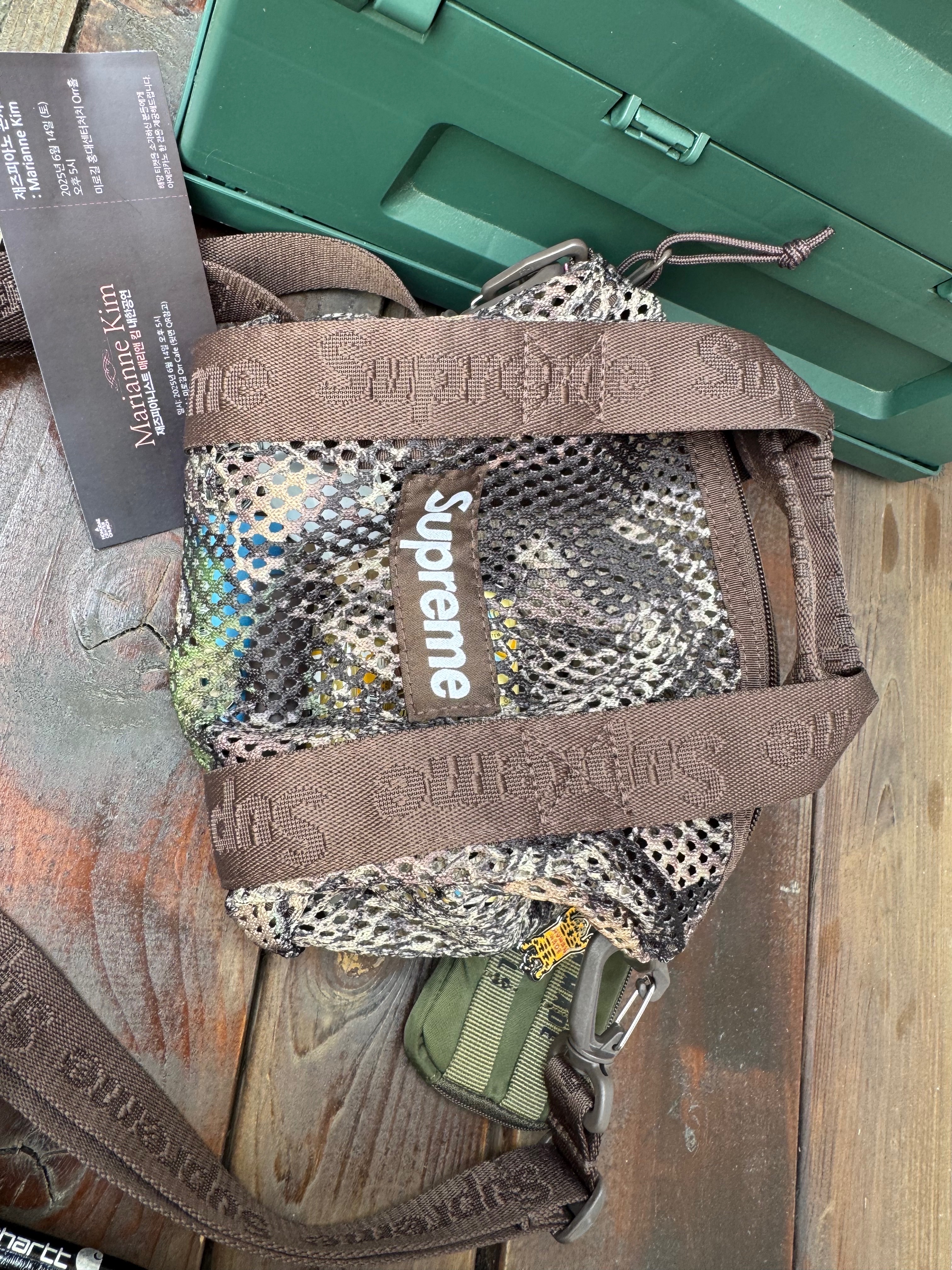 Supreme Mesh Mini Duffle Bag Truetimber Kanati Camo - 25SS, Scudo Vintage Cube Drop Necklace 착용 스타일 - 5