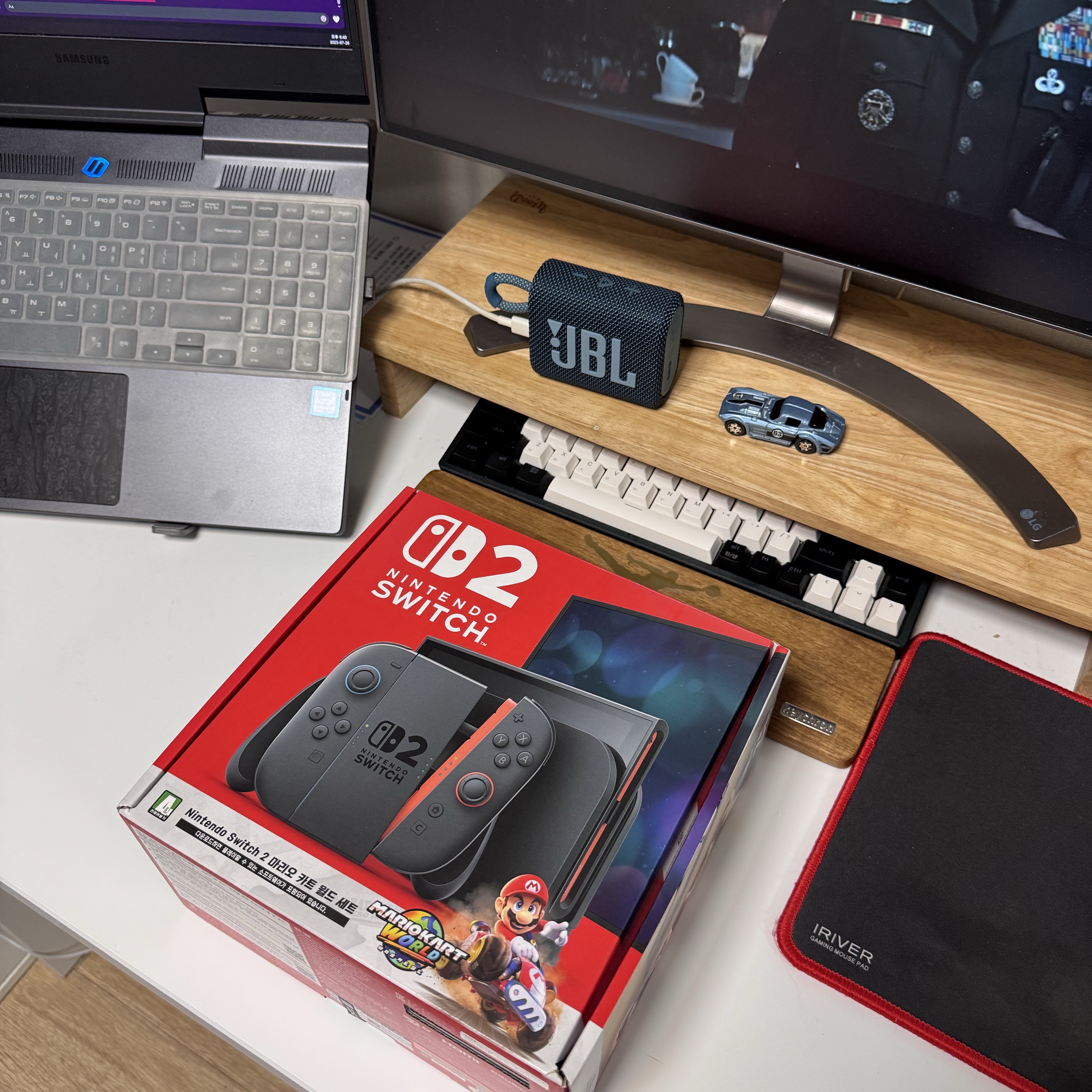 Nintendo Switch 2 Mario Kart World Set (With Software/Korean Ver.) 착용 스타일