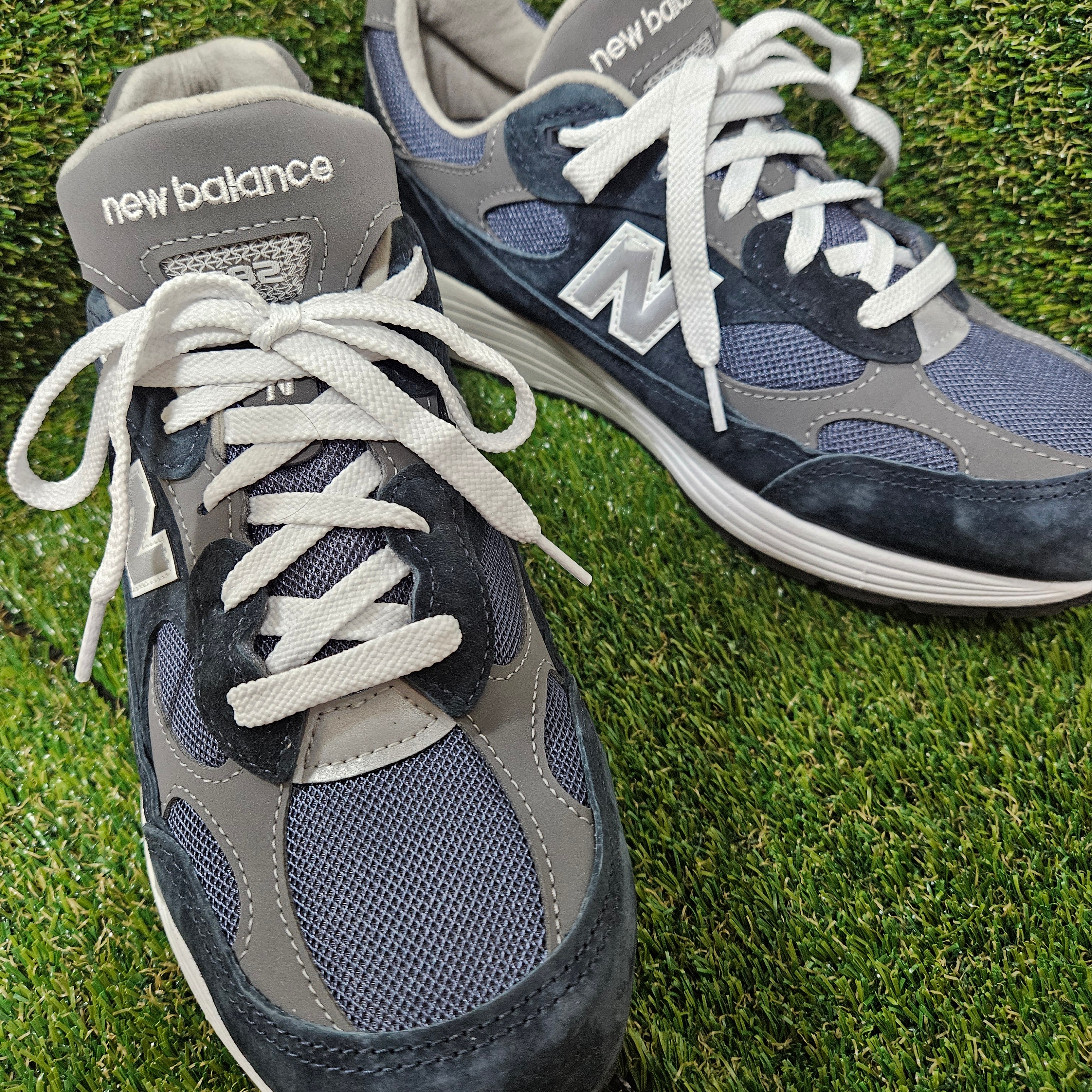 New Balance 992 Made in USA Core Navy 착용 스타일 - 1