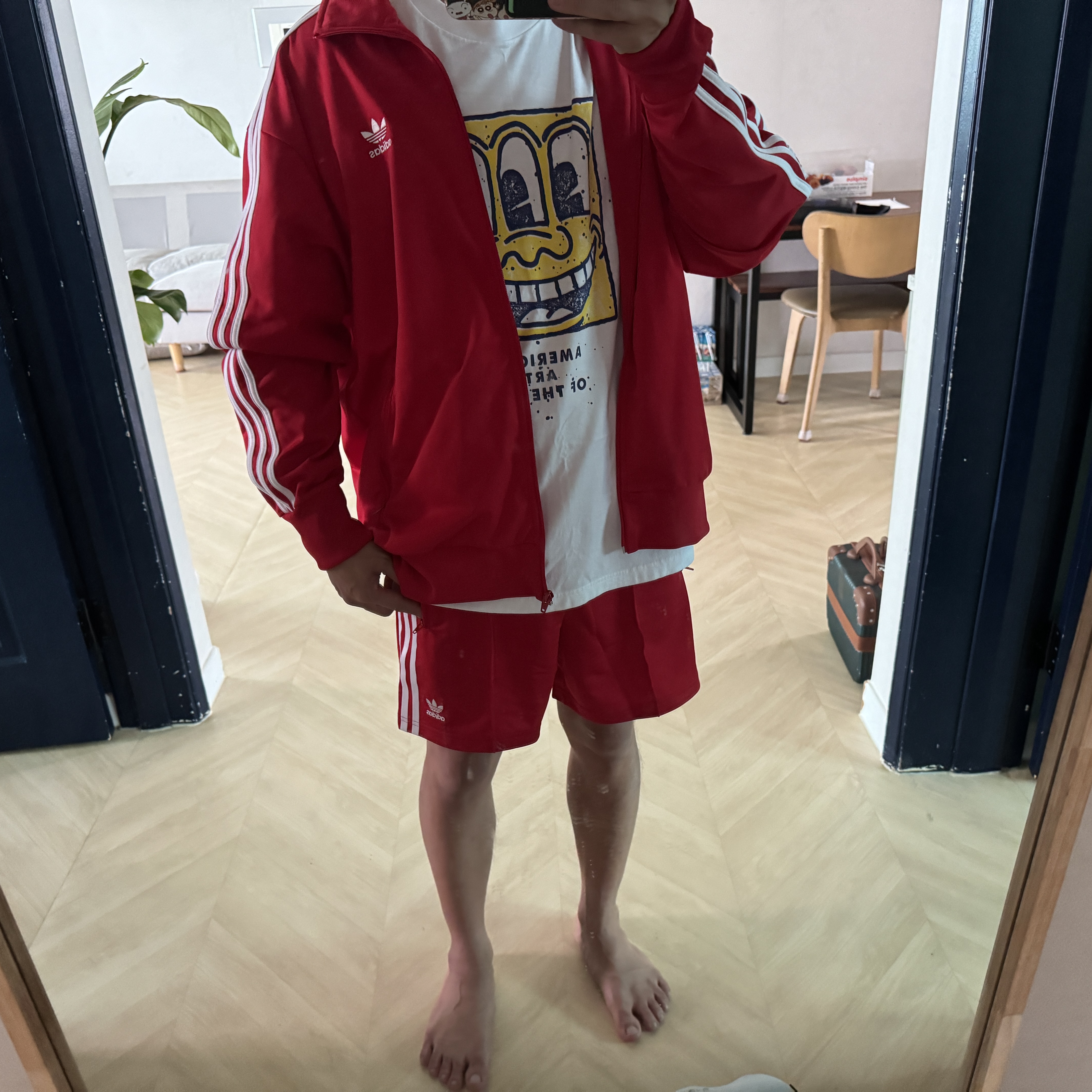 (W) Adidas Firebird Shorts Better Scarlet White - KR Sizing 착용 스타일 - 2