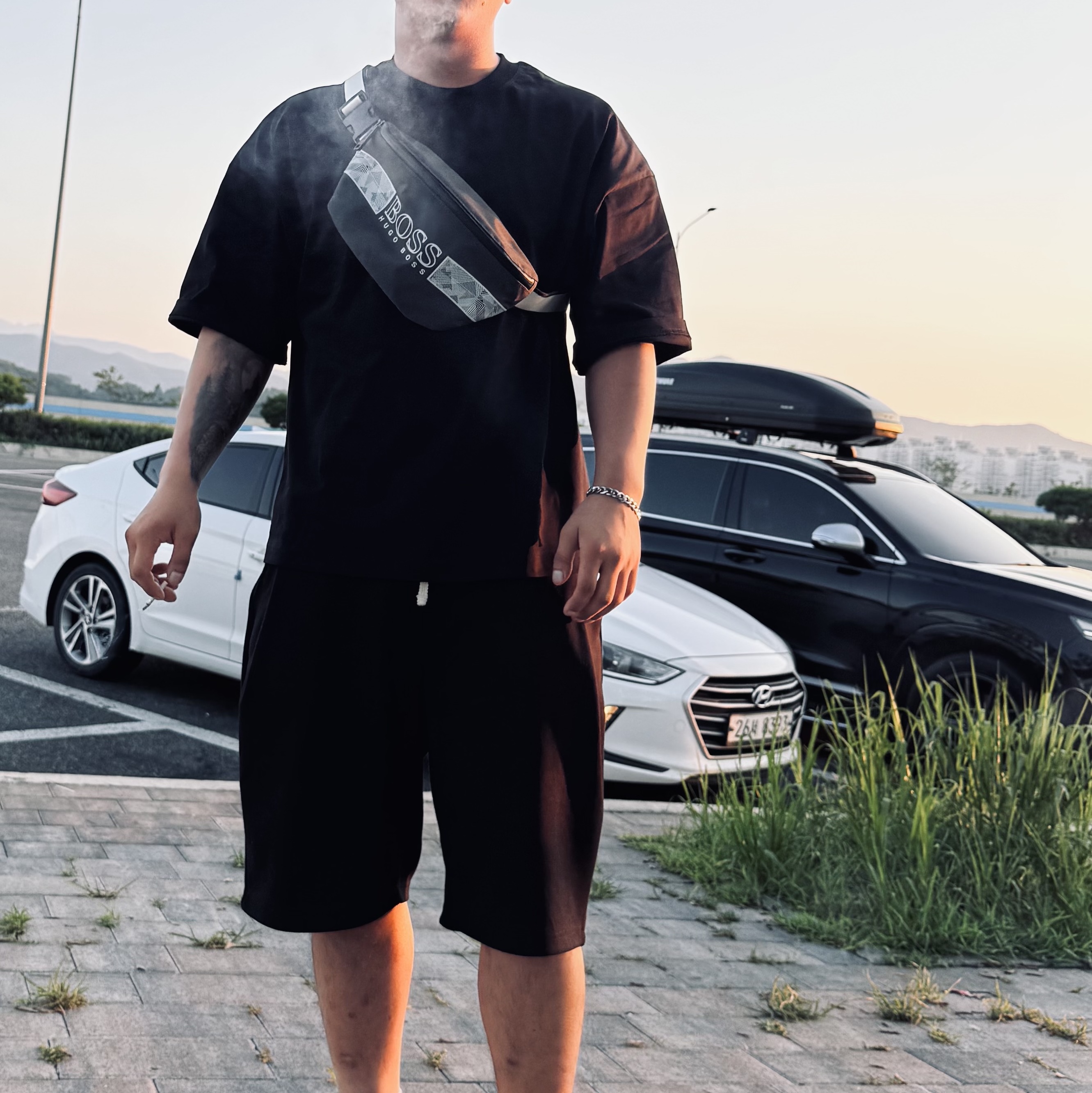 Zara x Studio Nicholson Oversize T-Shirt Black, Knitted Bermuda Traning Half Pants Black 착용 스타일
