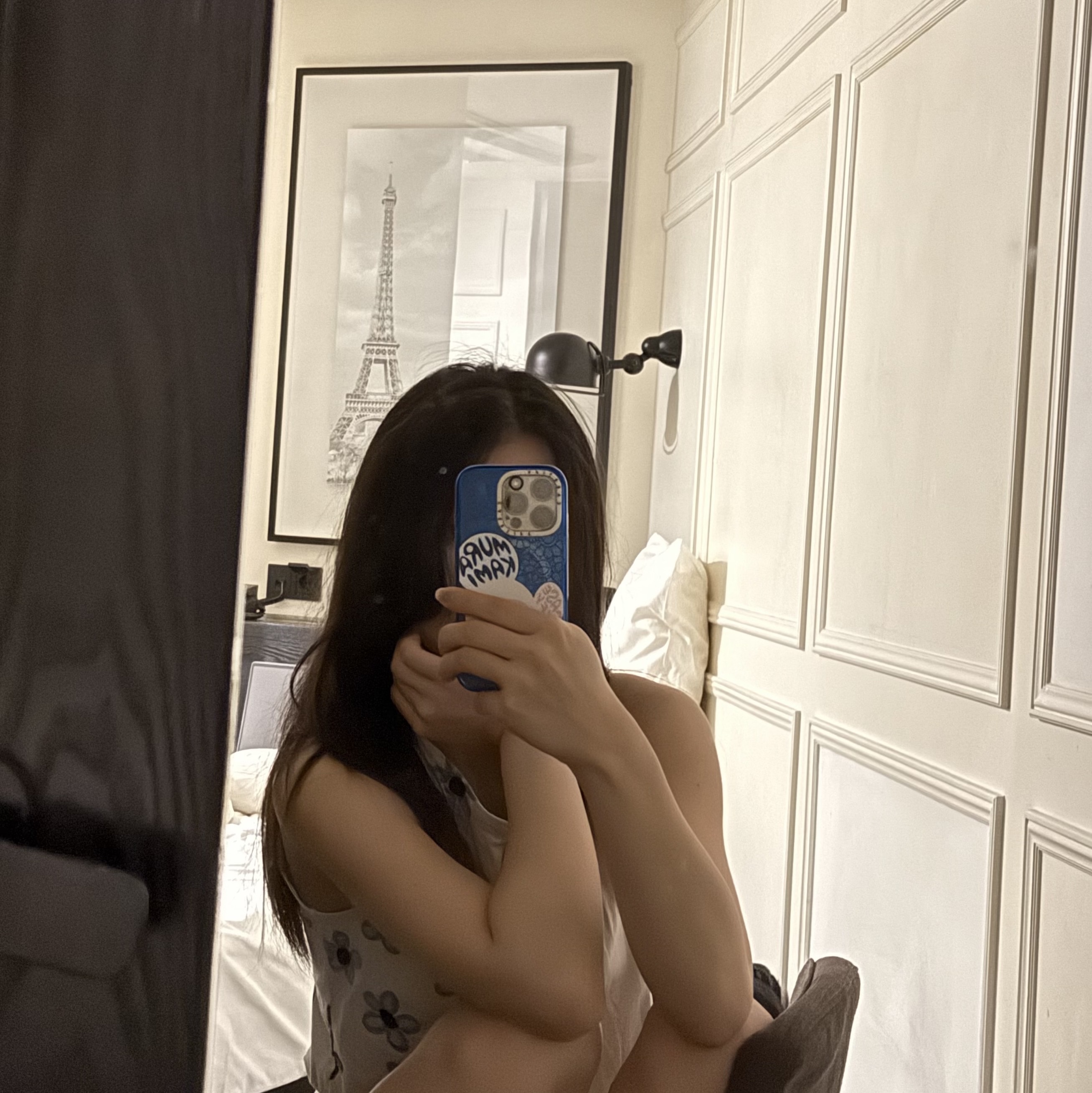 Casetify x Murakami Takashi Dob, and Then White Magsafe Compatible Impact Case Sky Blue 착용 스타일