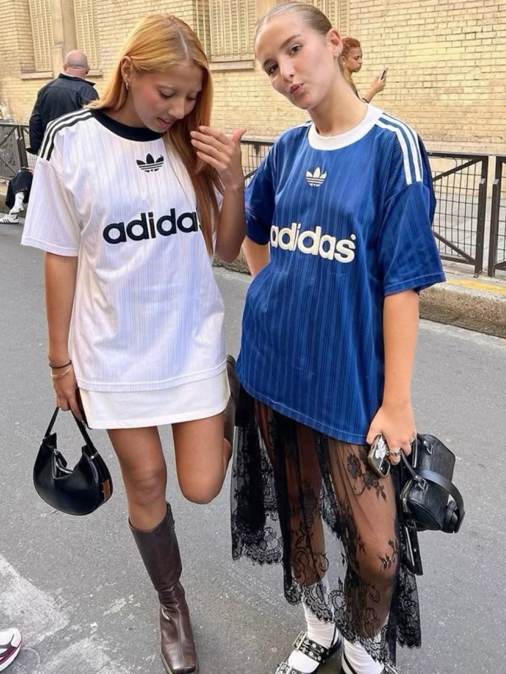 Supreme x Nike Denim Short Indigo - 24SS, Nike FC Barcelona 2020/21 Dri-Fit Stadium Home Jersey Deep Royal Blue Varsity Maize (Non Marking Ver.) 착용 스타일 - 9