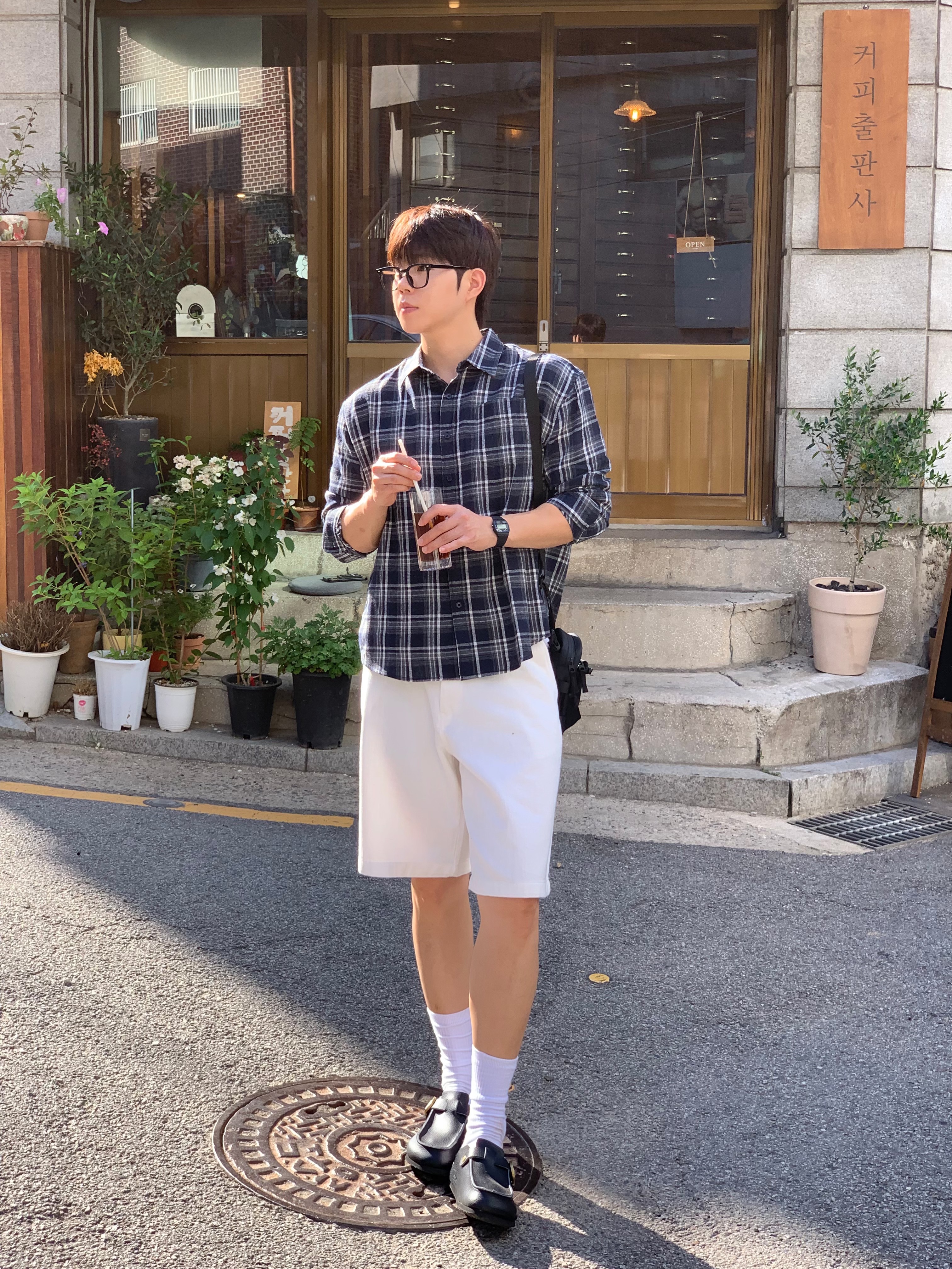 IYSO Ute Black 착용 스타일 - 1