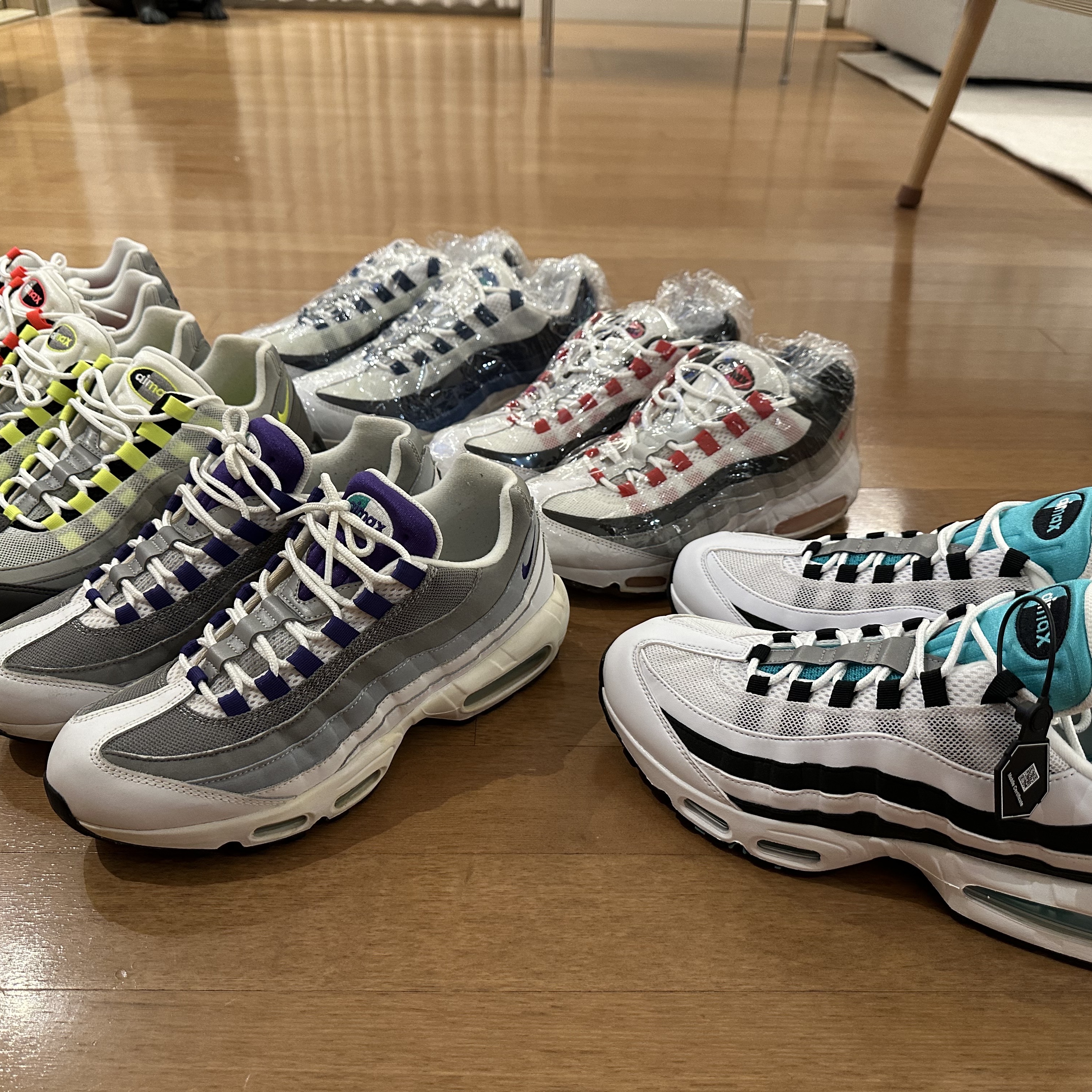 Nike Air Max 95 OG White and Black 착용 스타일 - 1
