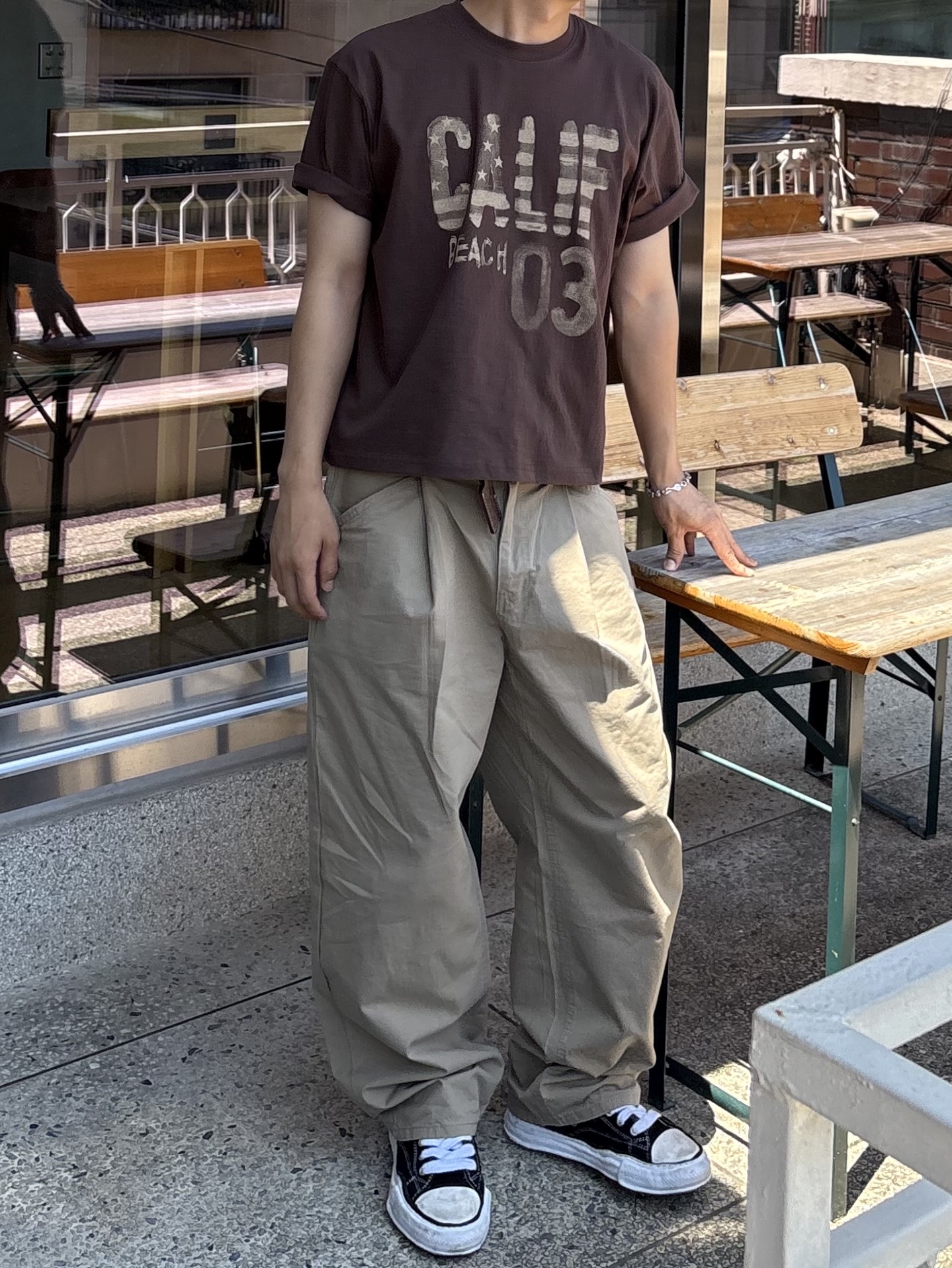 Maison Mihara Yasuhiro Peterson OG Sole Canvas Low Sneakers Black, Maison Mihara Yasuhiro Peterson23 OG Sole Canvas Low-top Sneakers Black 착용 스타일 - 5