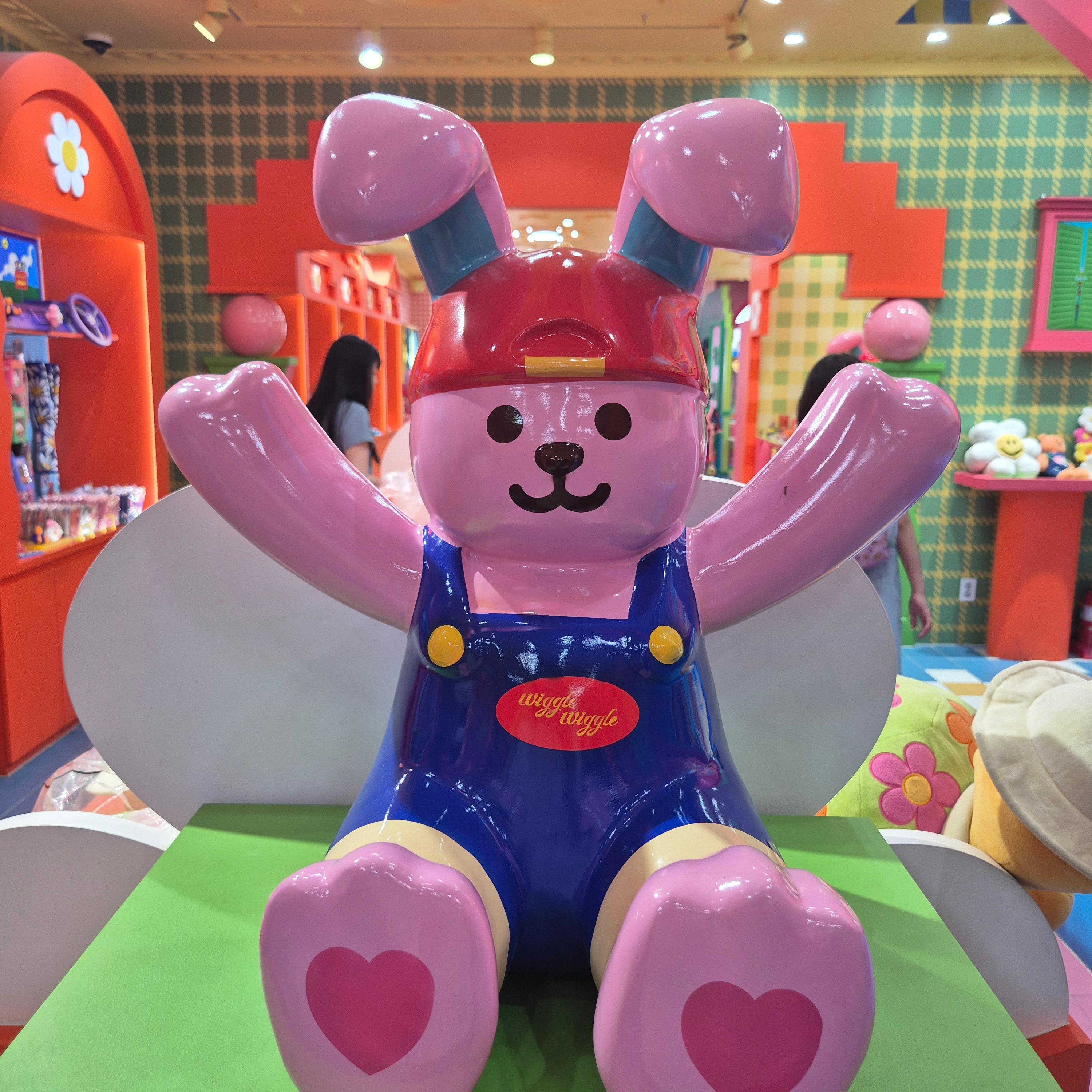 Pop Mart The Monsters Fall In Wild Labubu Series Plush Doll, Pop Mart Labubu Flip with Me Doll 착용 스타일 - 4