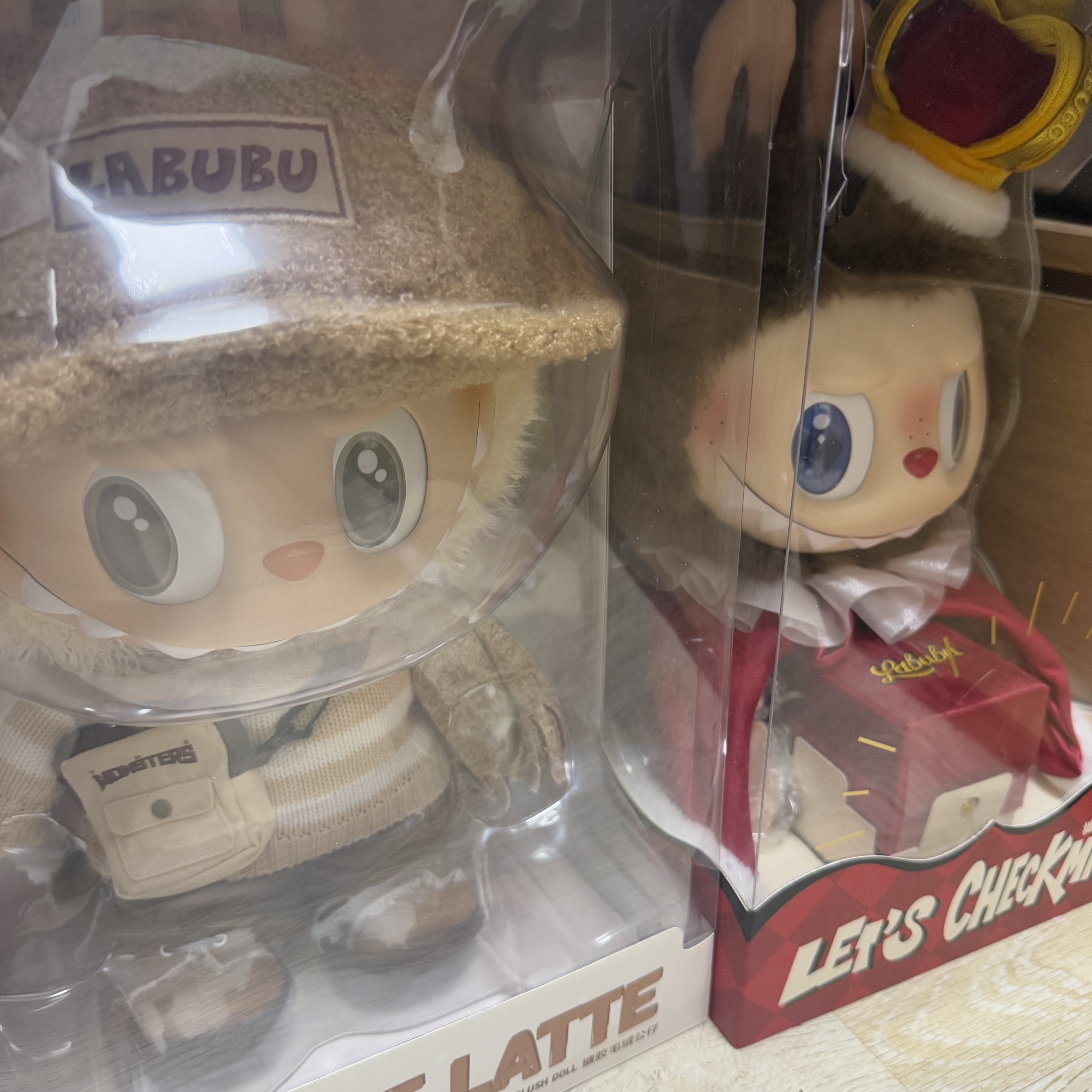 Pop Mart Labubu The Monsters Dress Be Latte Vinyl Plush Doll, Pop Mart The Monsters Checkmate Series Doll 착용 스타일 - 1