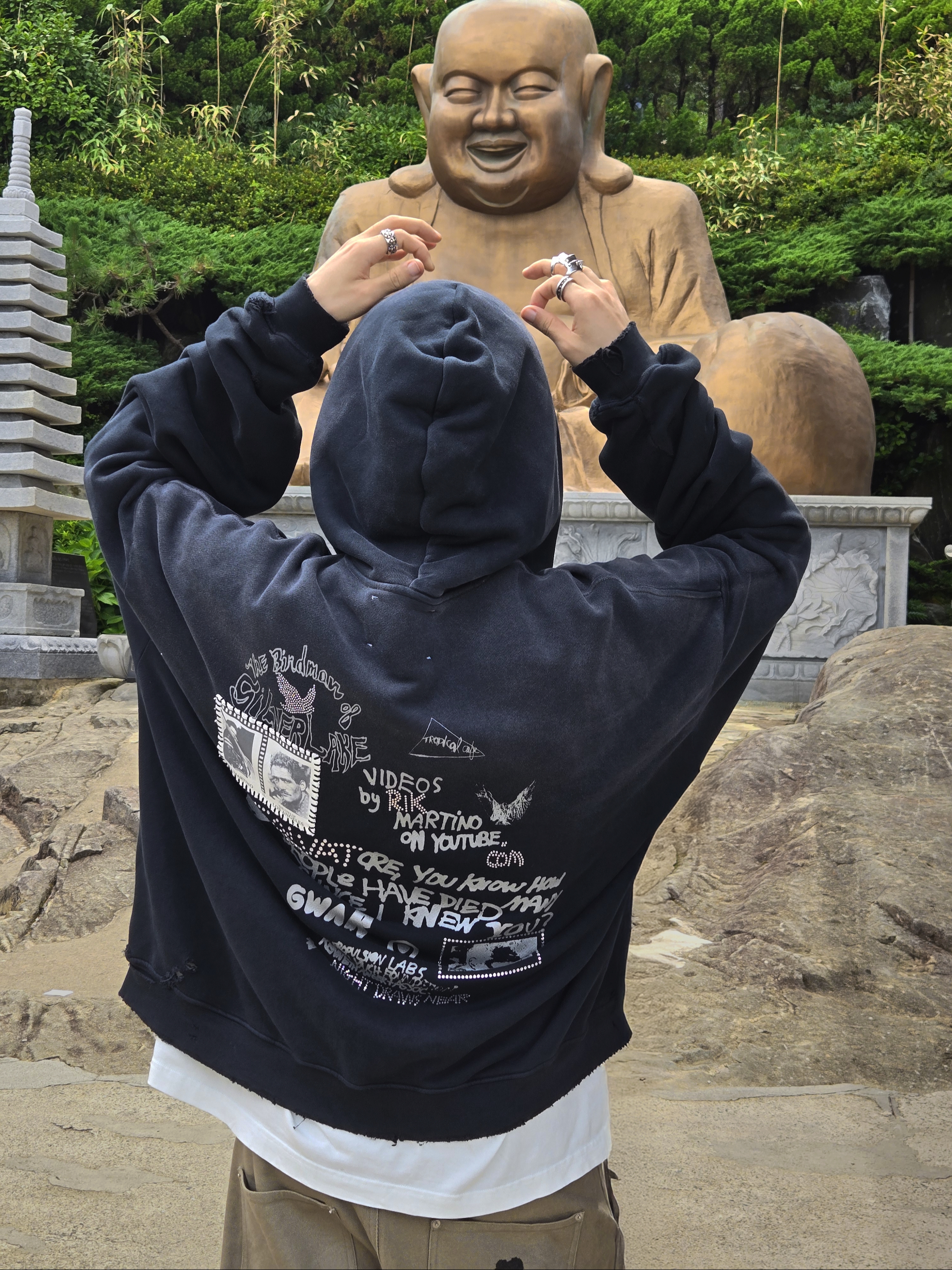 Paly Hollywood Birdman Of Silver Lake Zip Hooded Sweatshirt Black, Balenciaga 3XL Sneakers Light Beige 착용 스타일 - 3