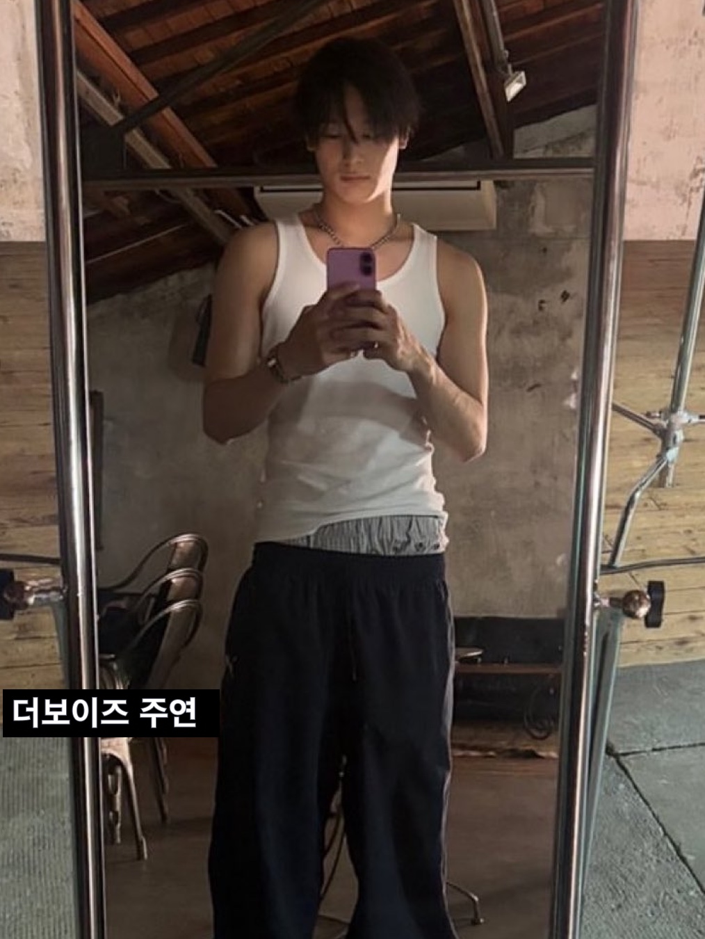 AEAE Trunk Layered Sweatshorts Navy, Project G/R 3 Layered Track Pants Red 착용 스타일 - 4