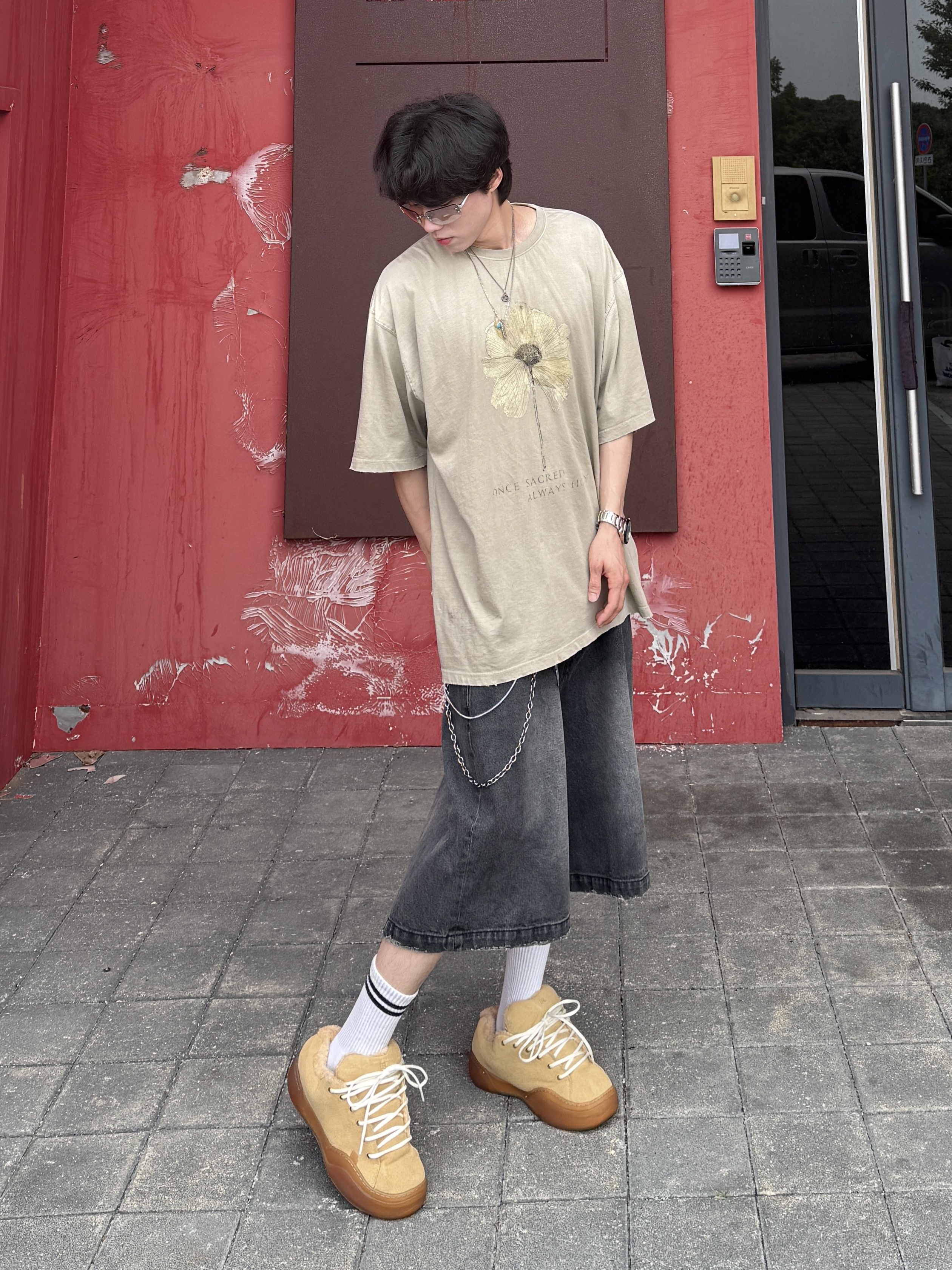 ERL Vamp Skate Shoes Sand, ERL Vamp Skate Shoe Pirate Black 착용 스타일 - 1
